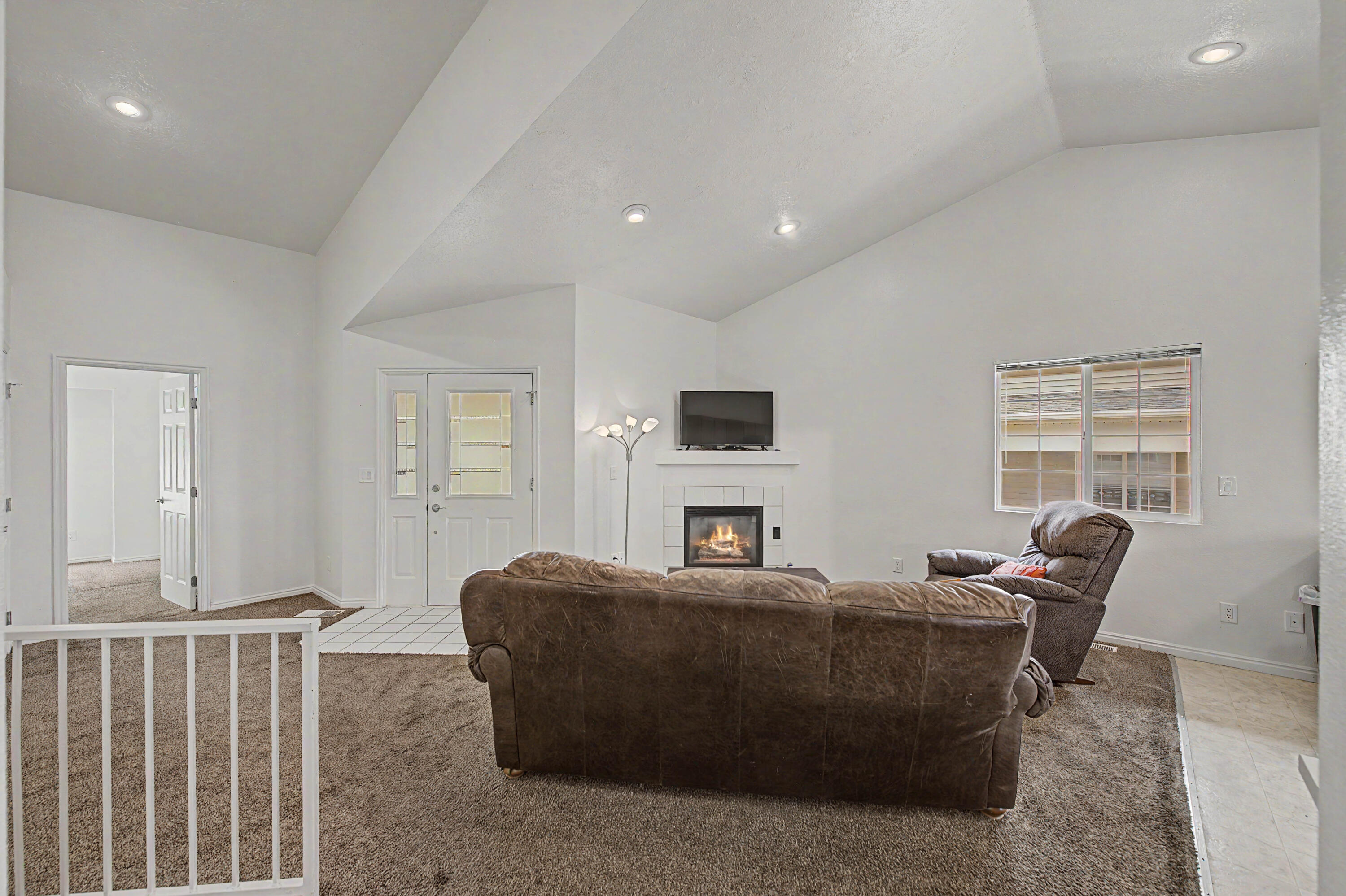 EAST RIDGE - Residential