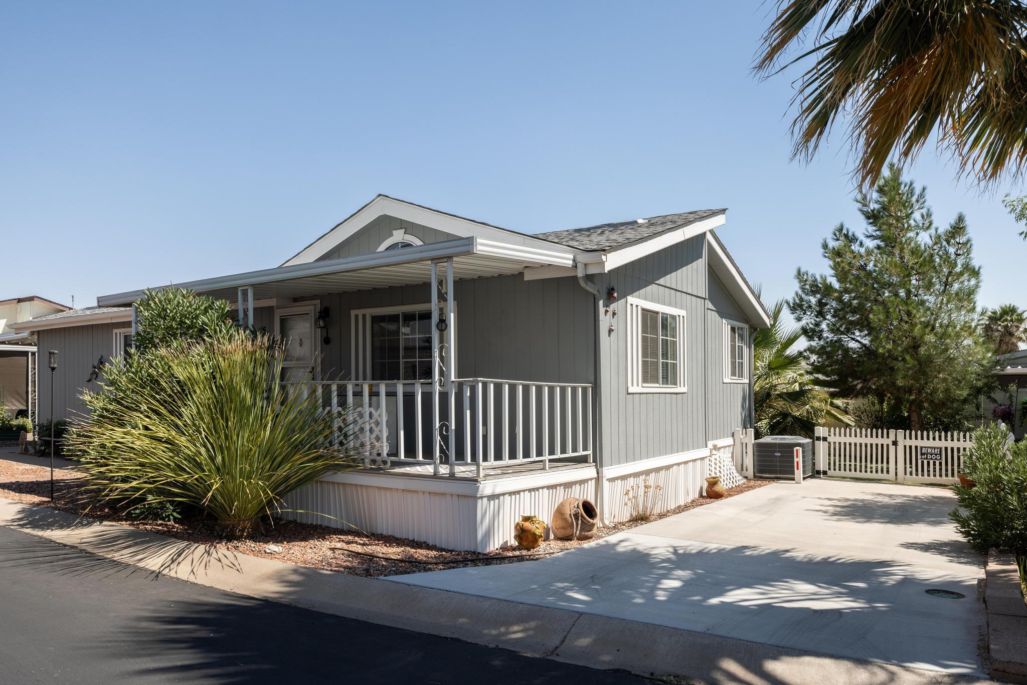 ST GEORGE TOWNSITE - Residential