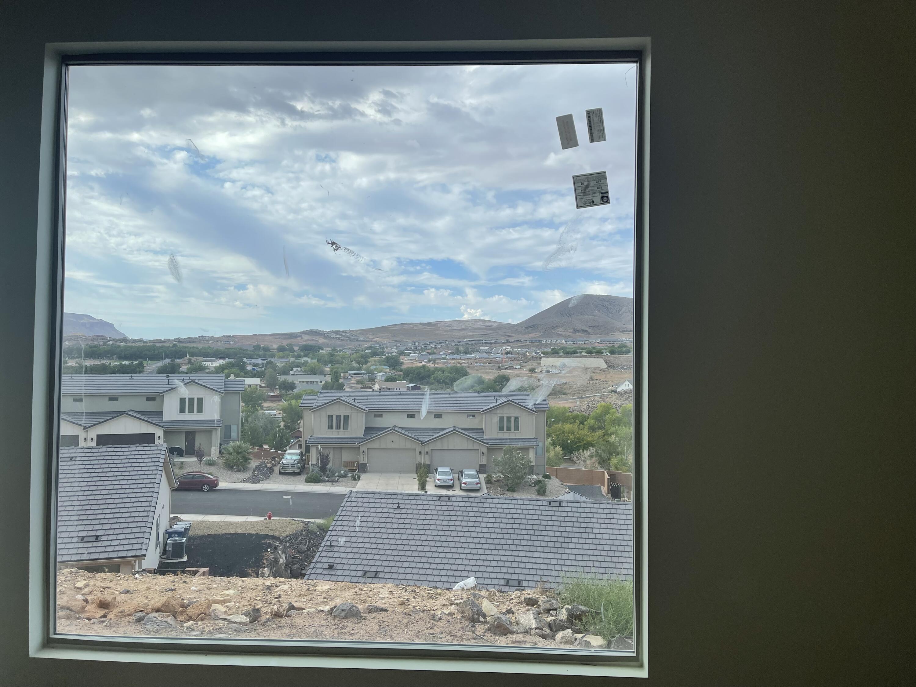 PAINTED SANDS - Residential