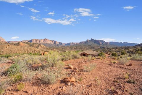 Tiny photo for Parunuweap CIR, Springdale, UT 84767 (MLS # 24-257113)