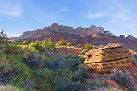 Tiny photo for Parunuweap CIR, Springdale, UT 84767 (MLS # 24-257113)