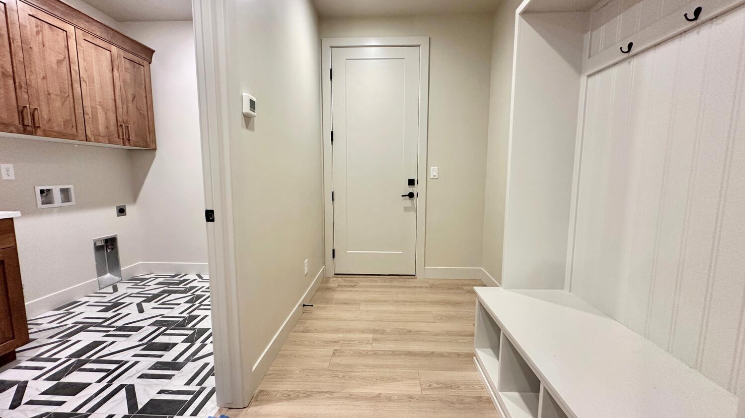 FALCON RIDGE - Residential