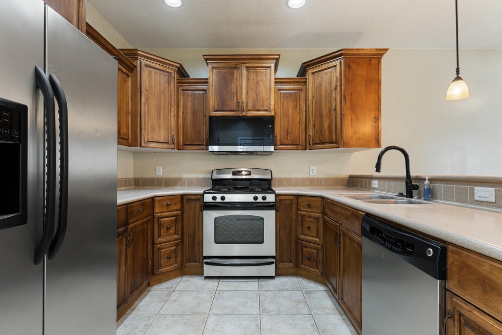 Photo of 1288 N Cedar Blvd #34, Cedar City, UT 84721 (MLS # 26-273538)