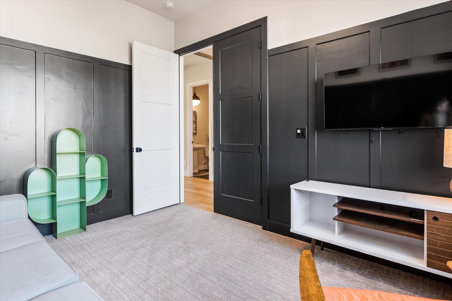 DIXIE SPRINGS - Residential