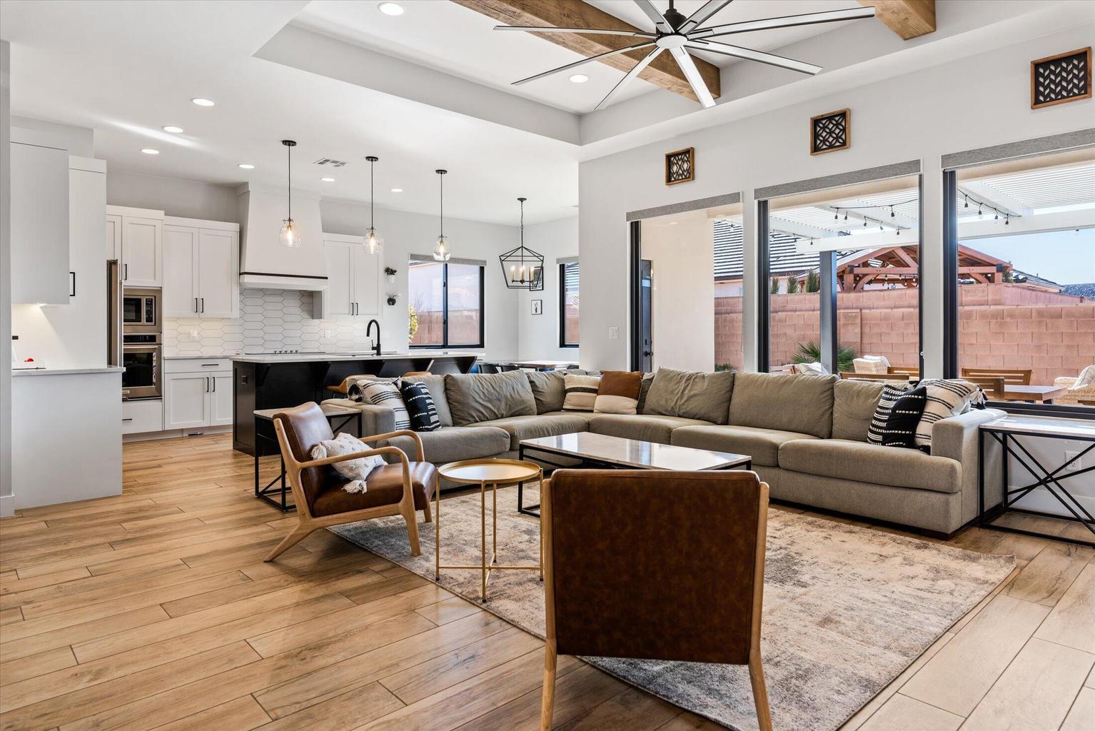 DIXIE SPRINGS - Residential