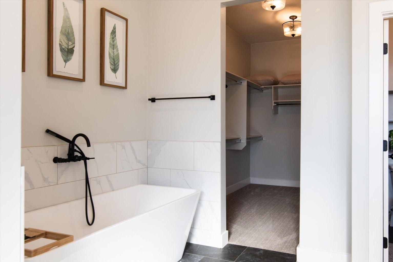 DIXIE SPRINGS - Residential