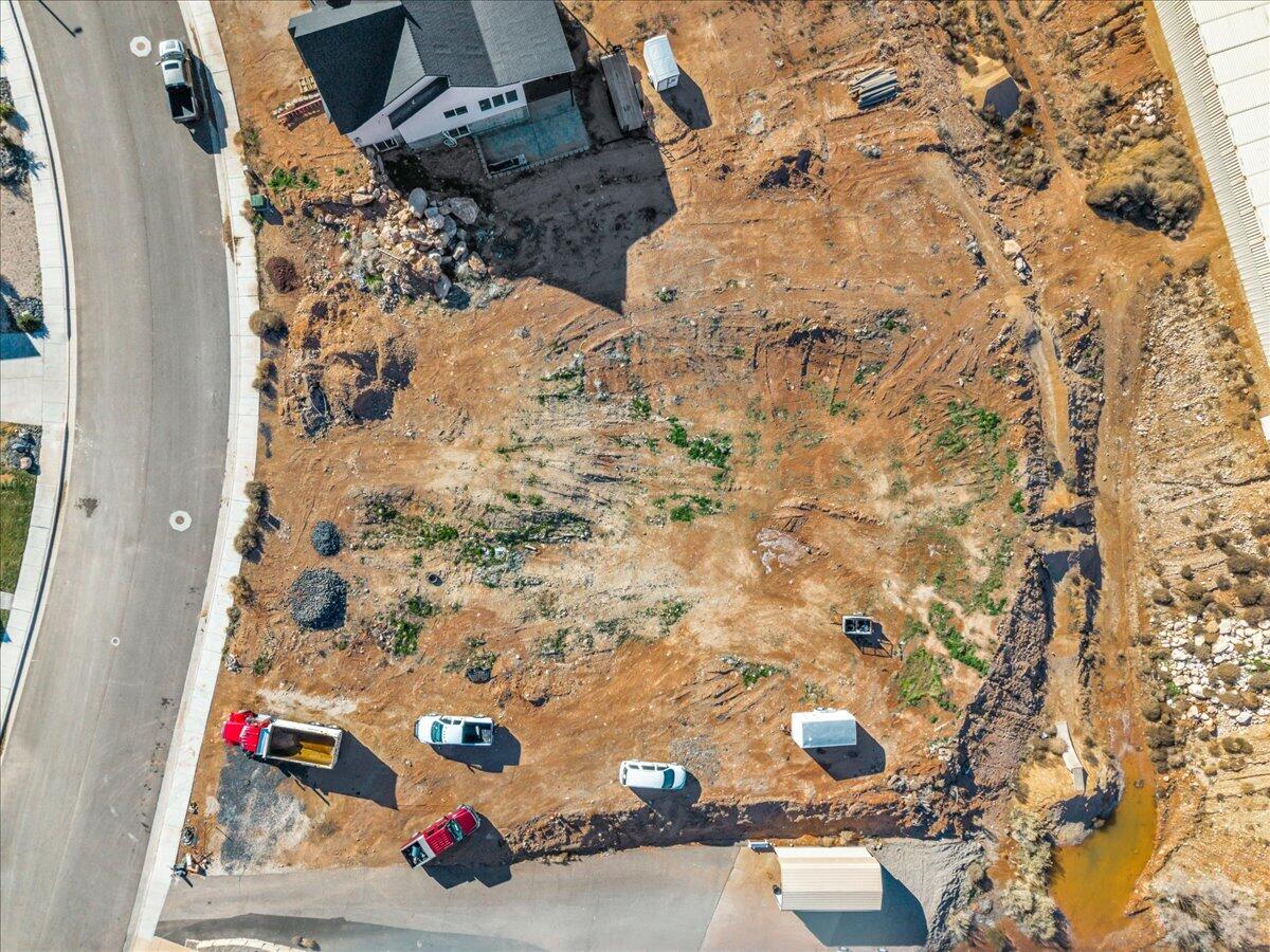 ANGELL HEIGHTS ESTATES - Land