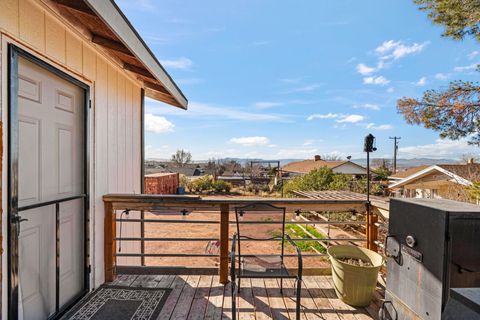 Tiny photo for 258 E 500 N, Washington, UT 84780 (MLS # 26-268615)