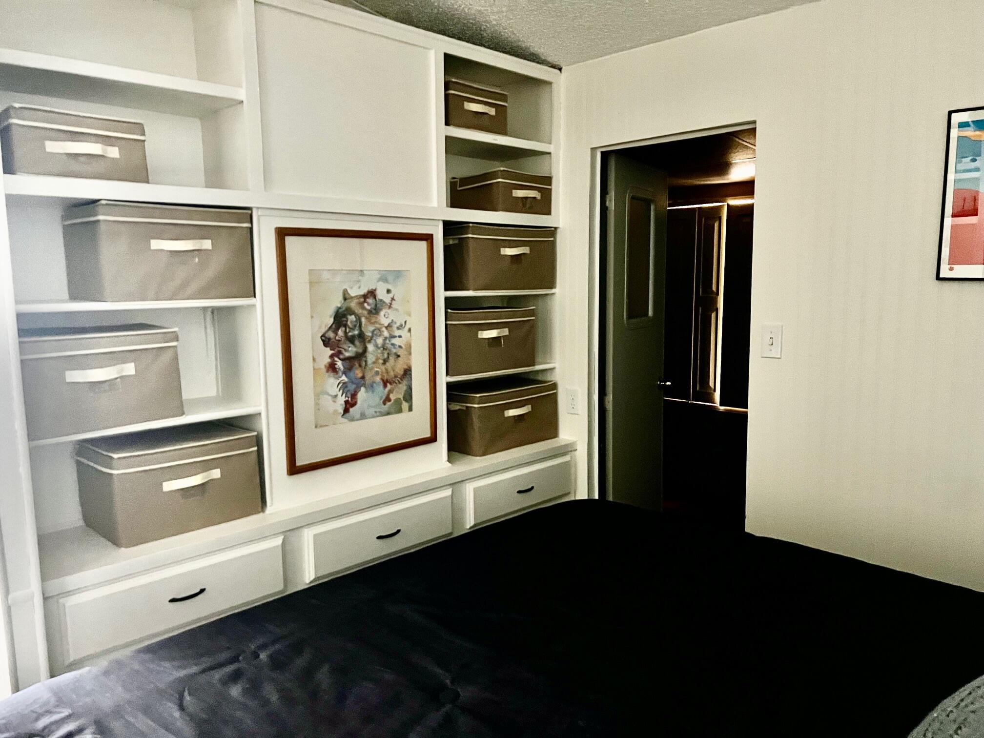 CANYON BREEZE RV RESORT - Residential