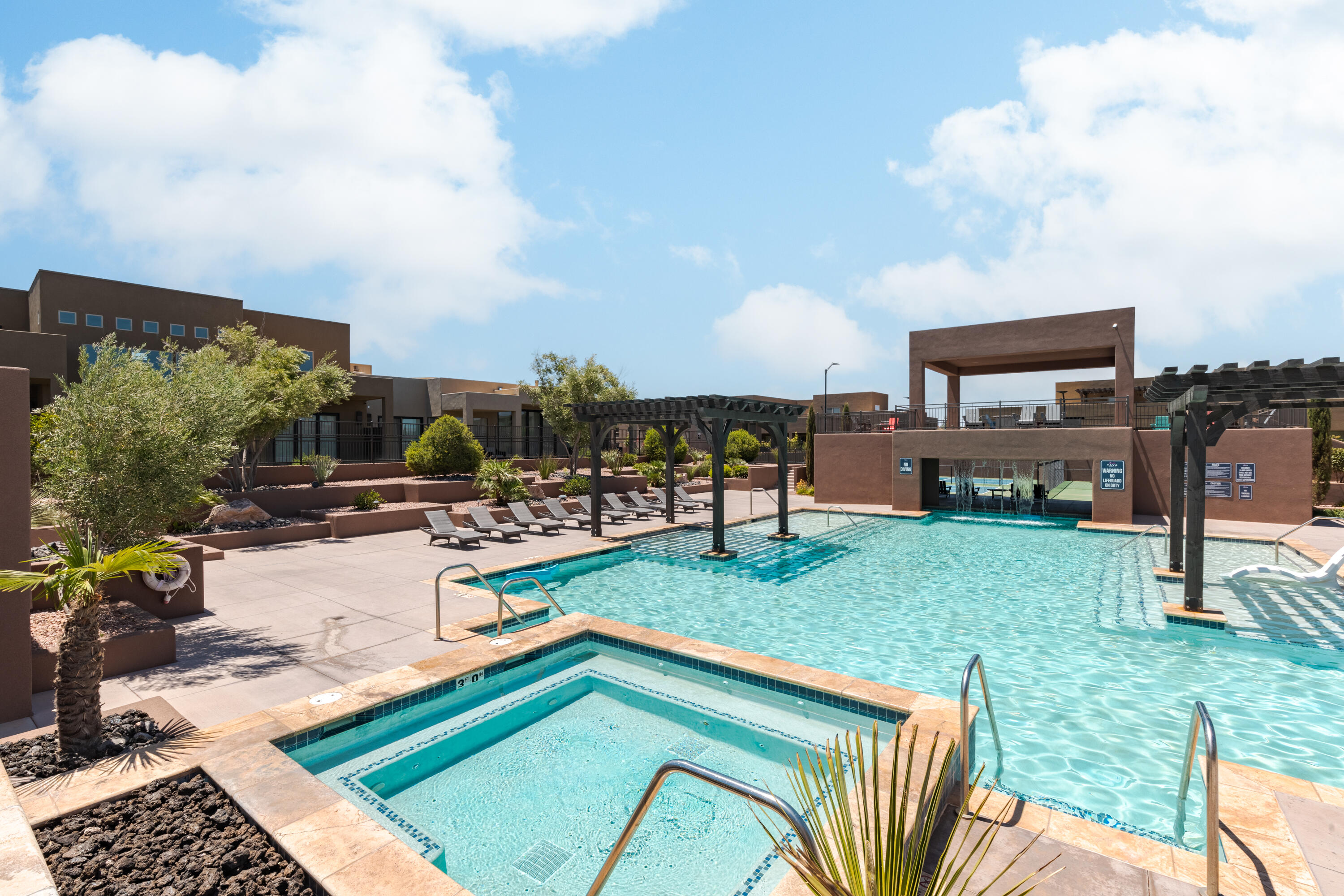 TAVA RESORT AT SAND HOLLOW - Residential