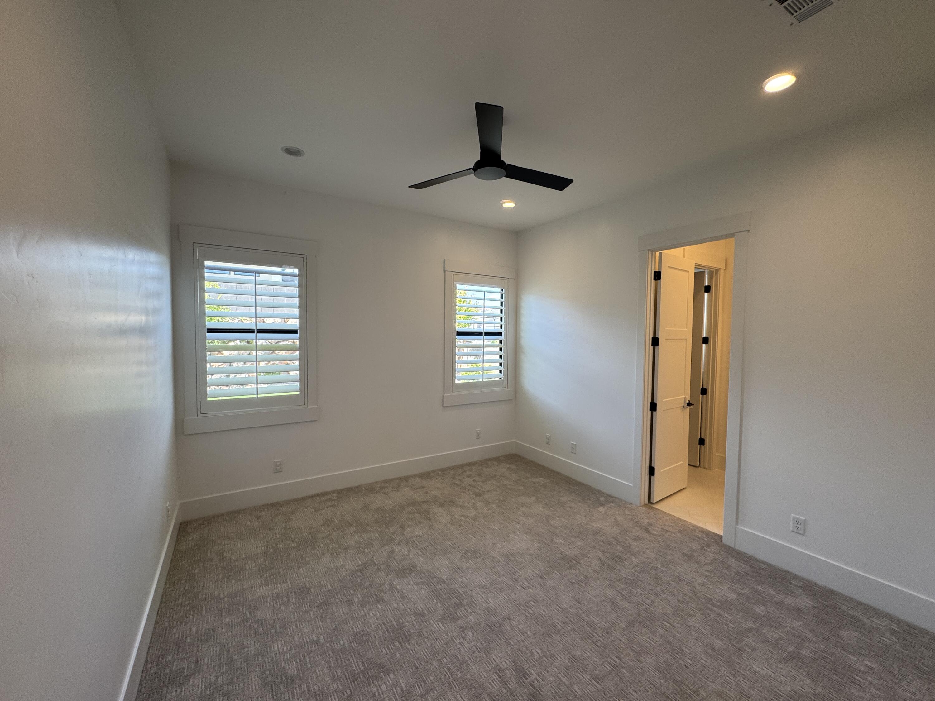 WASHINGTON VISTA - Residential