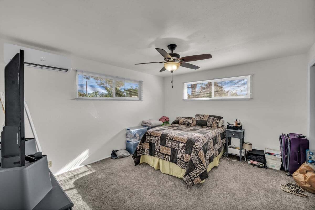 LEEDS ESTATES - Residential