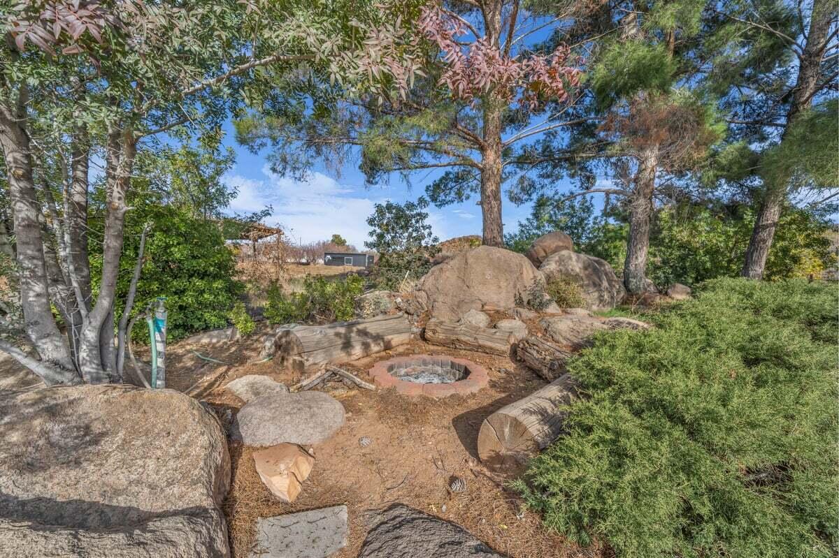 LEEDS ESTATES - Residential