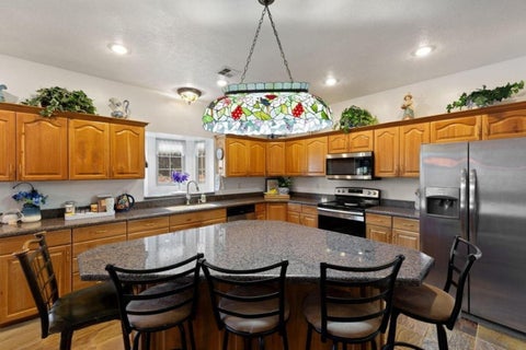 Tiny photo for 885 N Old Farms RD, Dammeron Valley, UT 84783 (MLS # 26-274845)