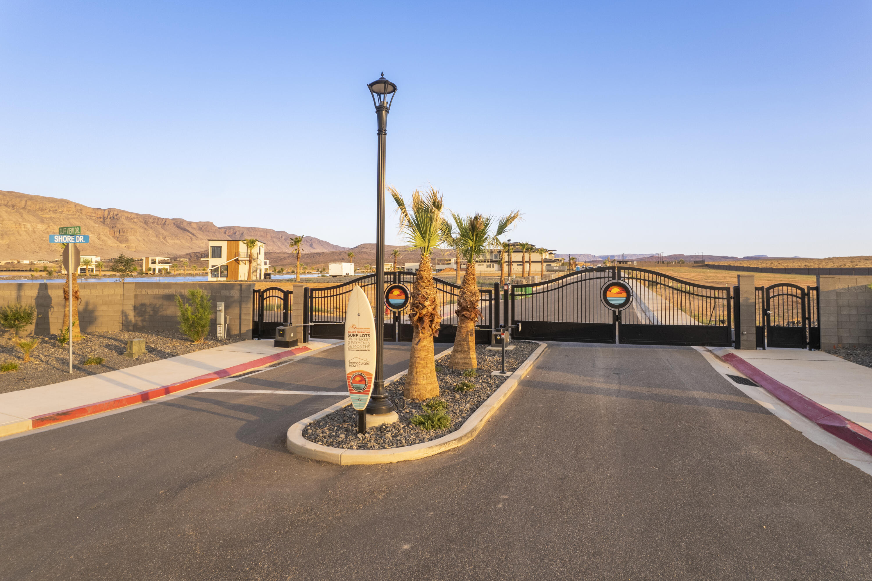 SOUTHERN SHORES - Land