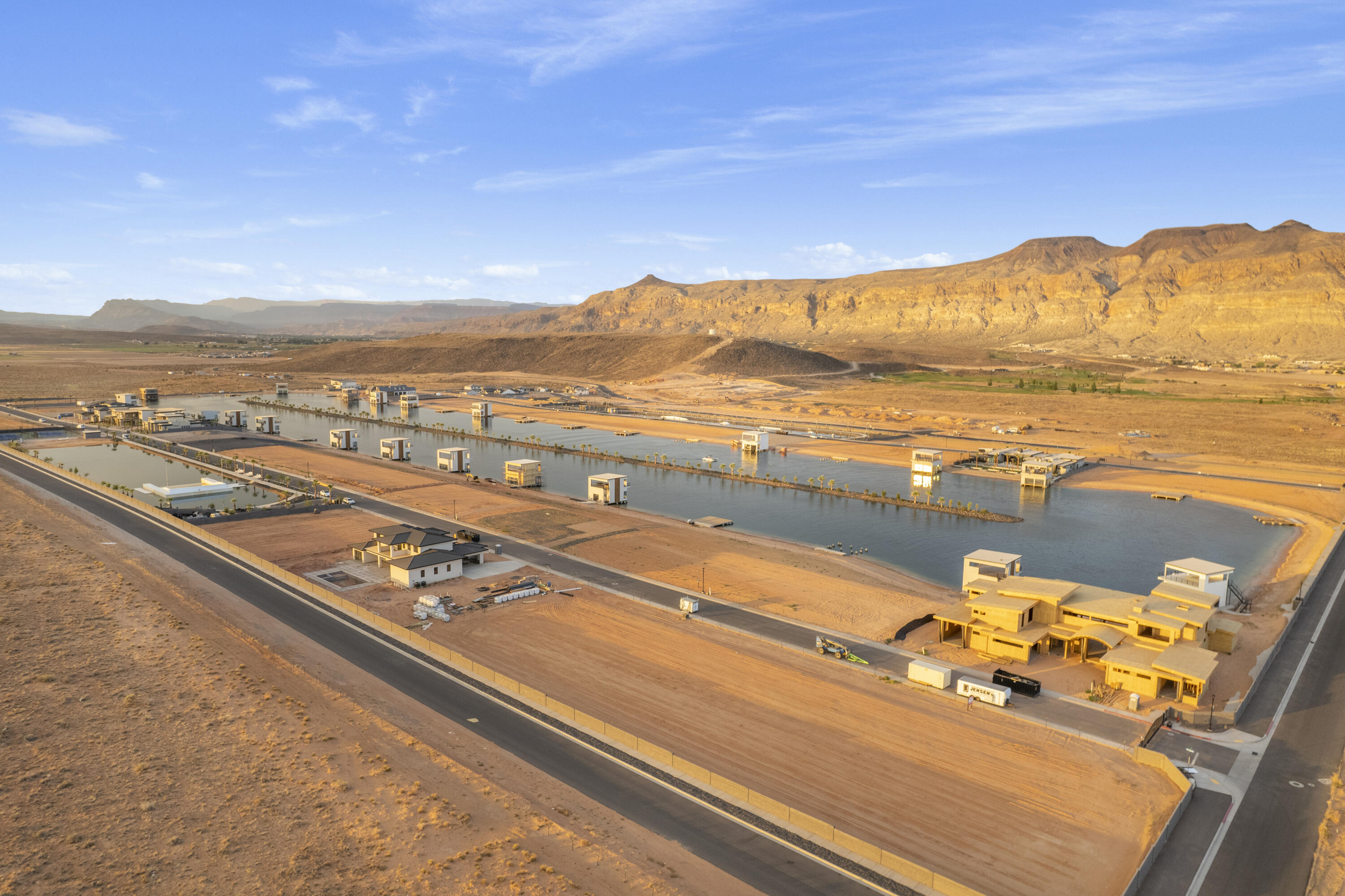 SOUTHERN SHORES - Land