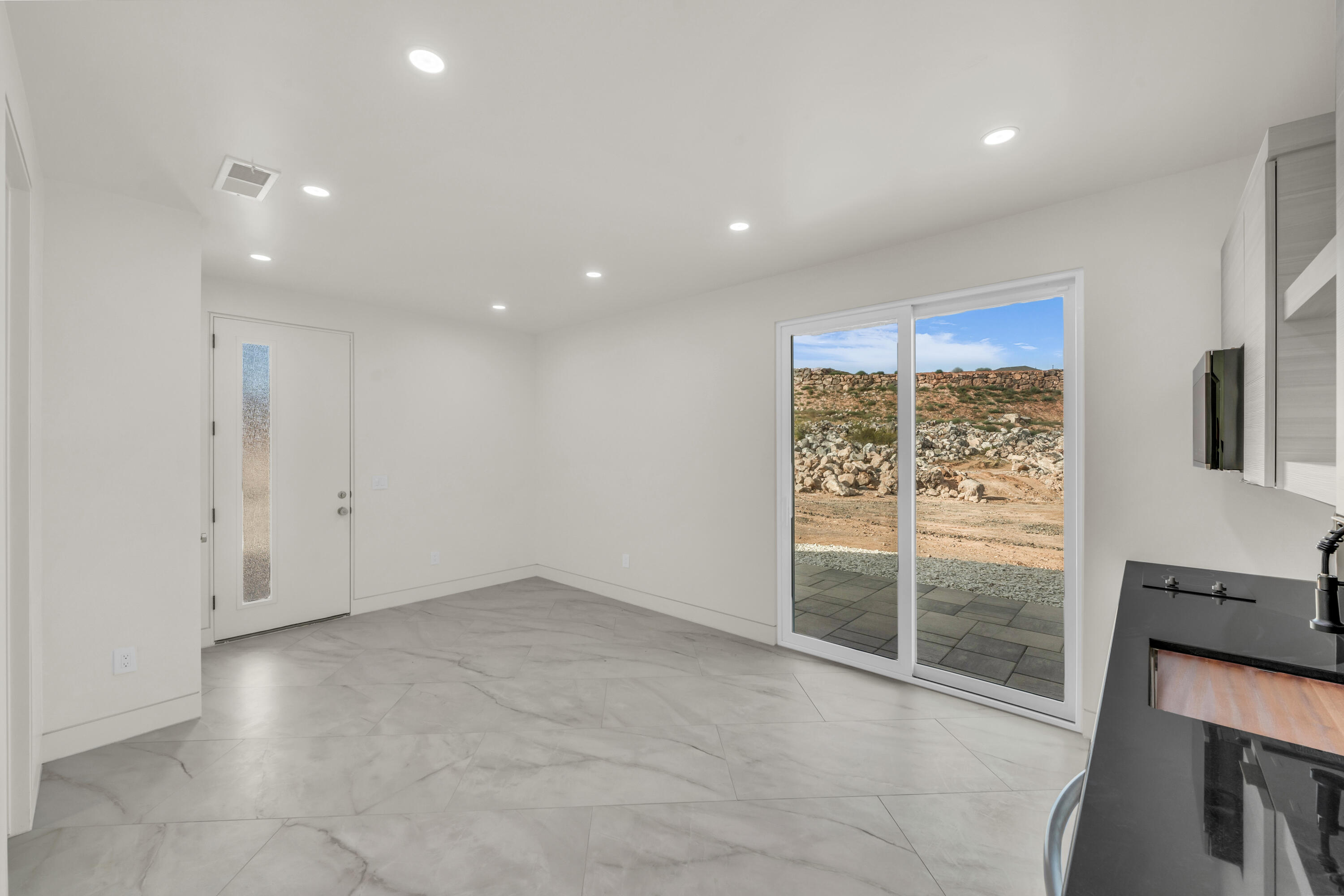 MOUNTAIN VIEW ESTATES - Residential