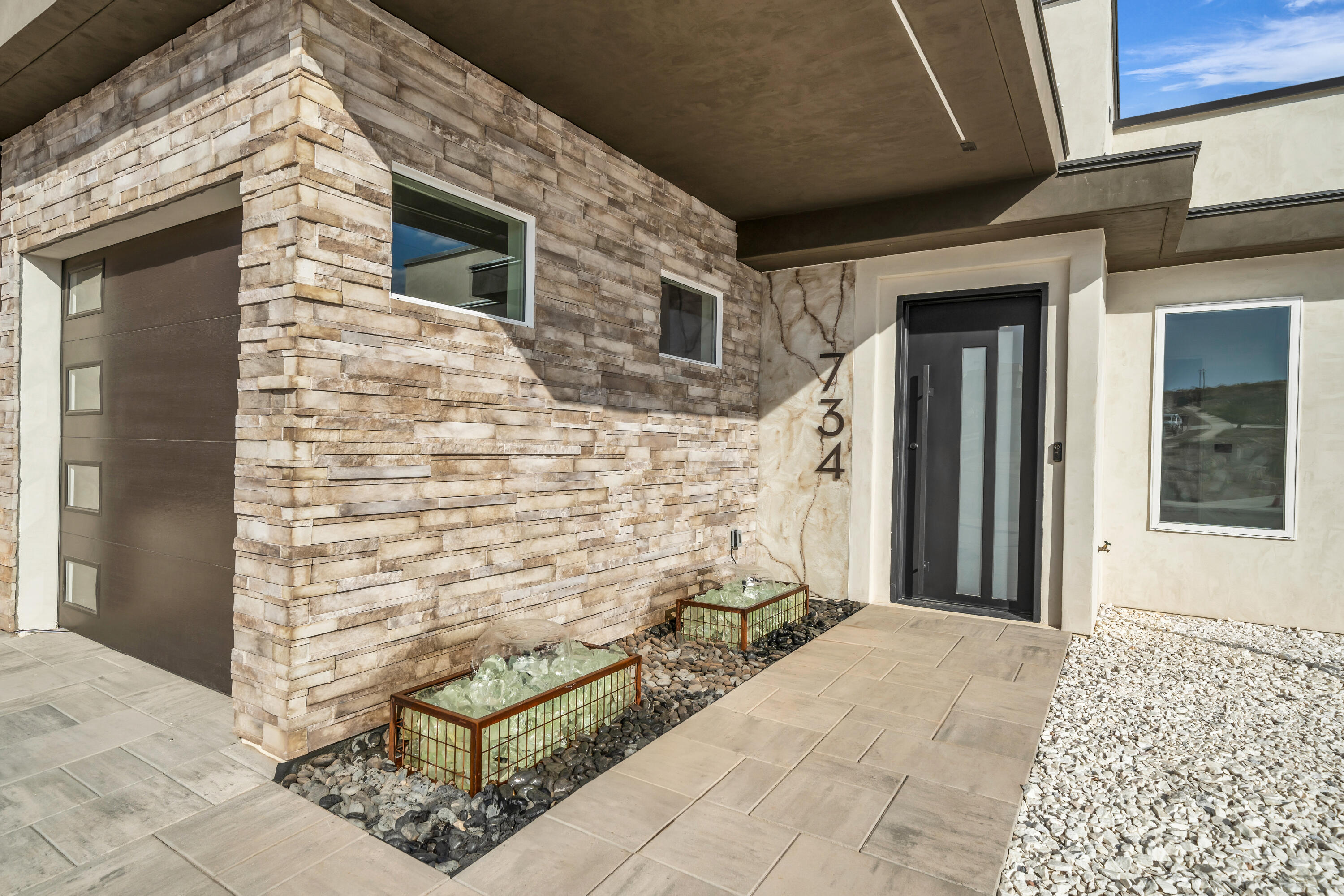 MOUNTAIN VIEW ESTATES - Residential