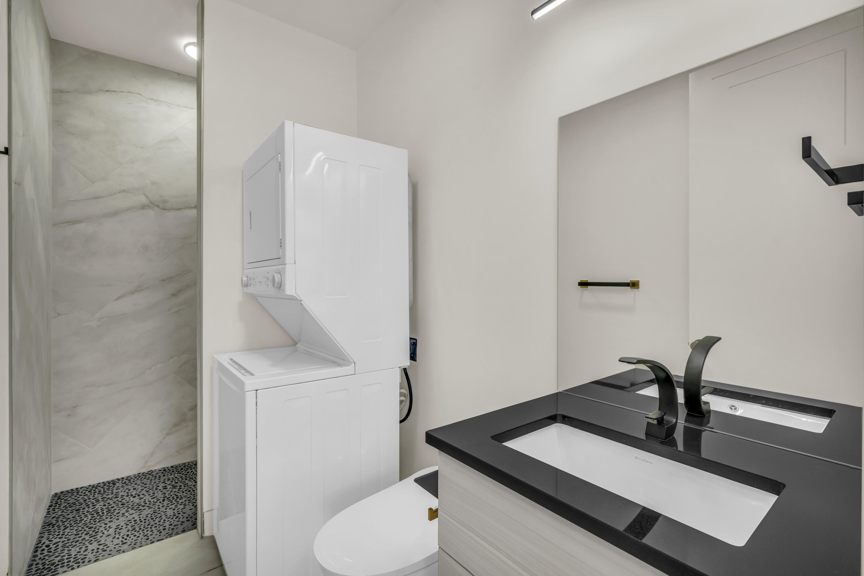 MOUNTAIN VIEW ESTATES - Residential