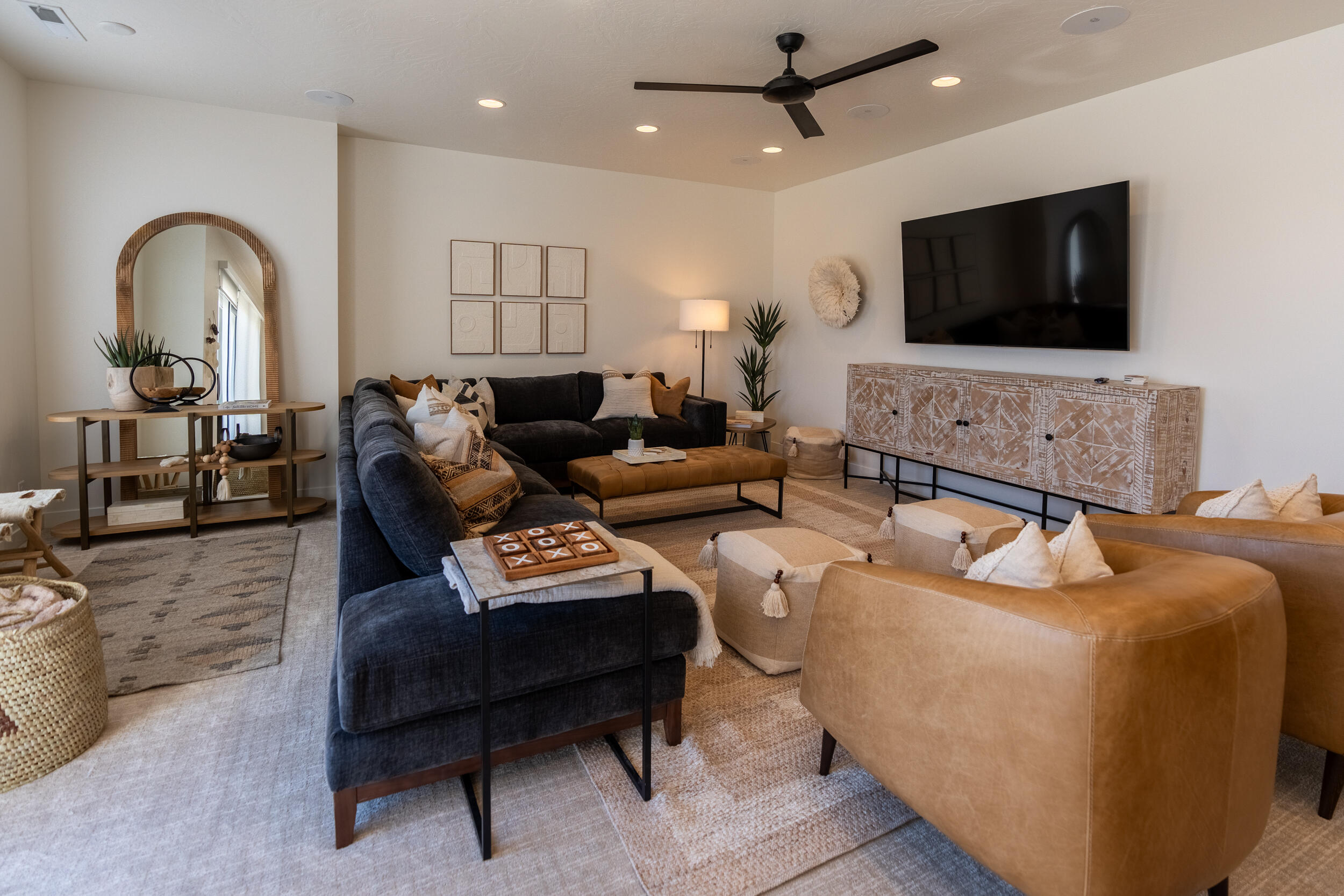 DESERT COLOR RESORT - Residential