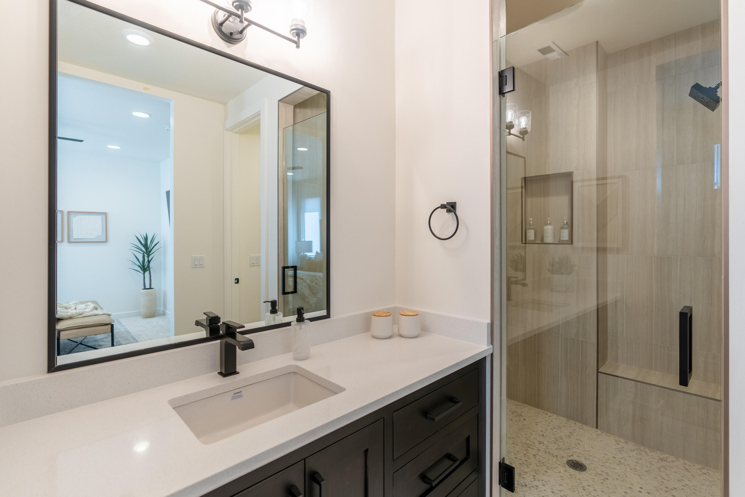 DESERT COLOR RESORT - Residential