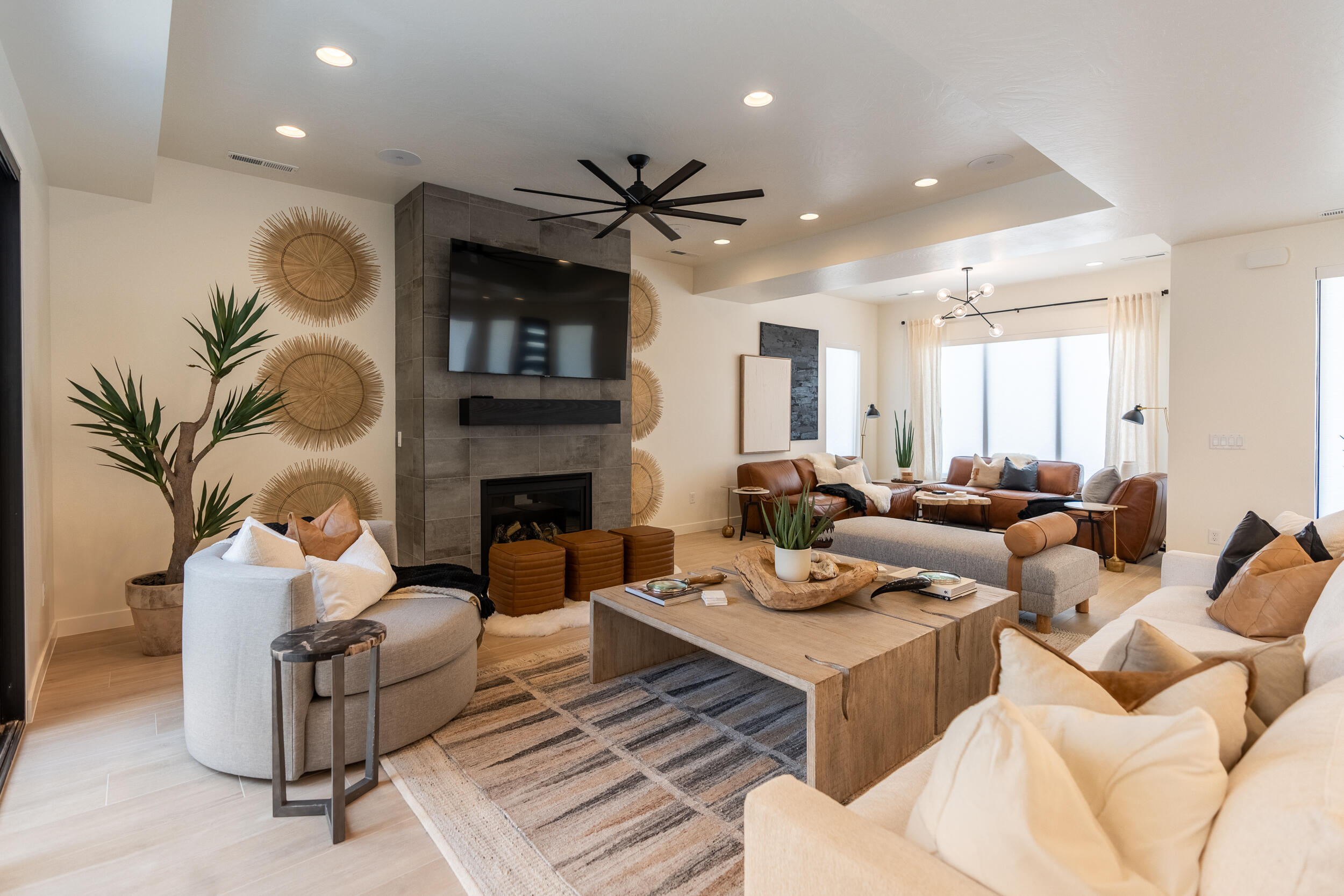 DESERT COLOR RESORT - Residential