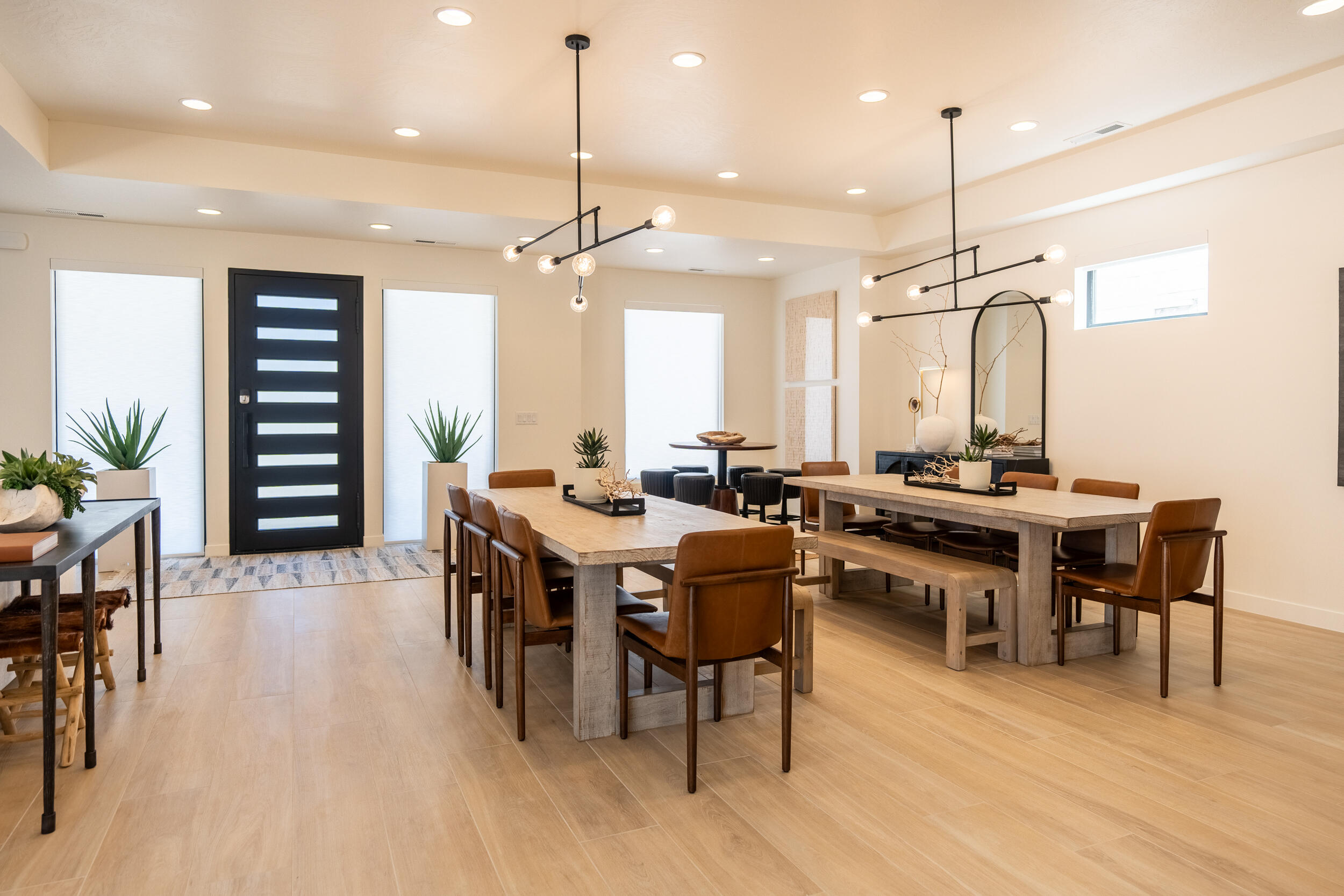 DESERT COLOR RESORT - Residential