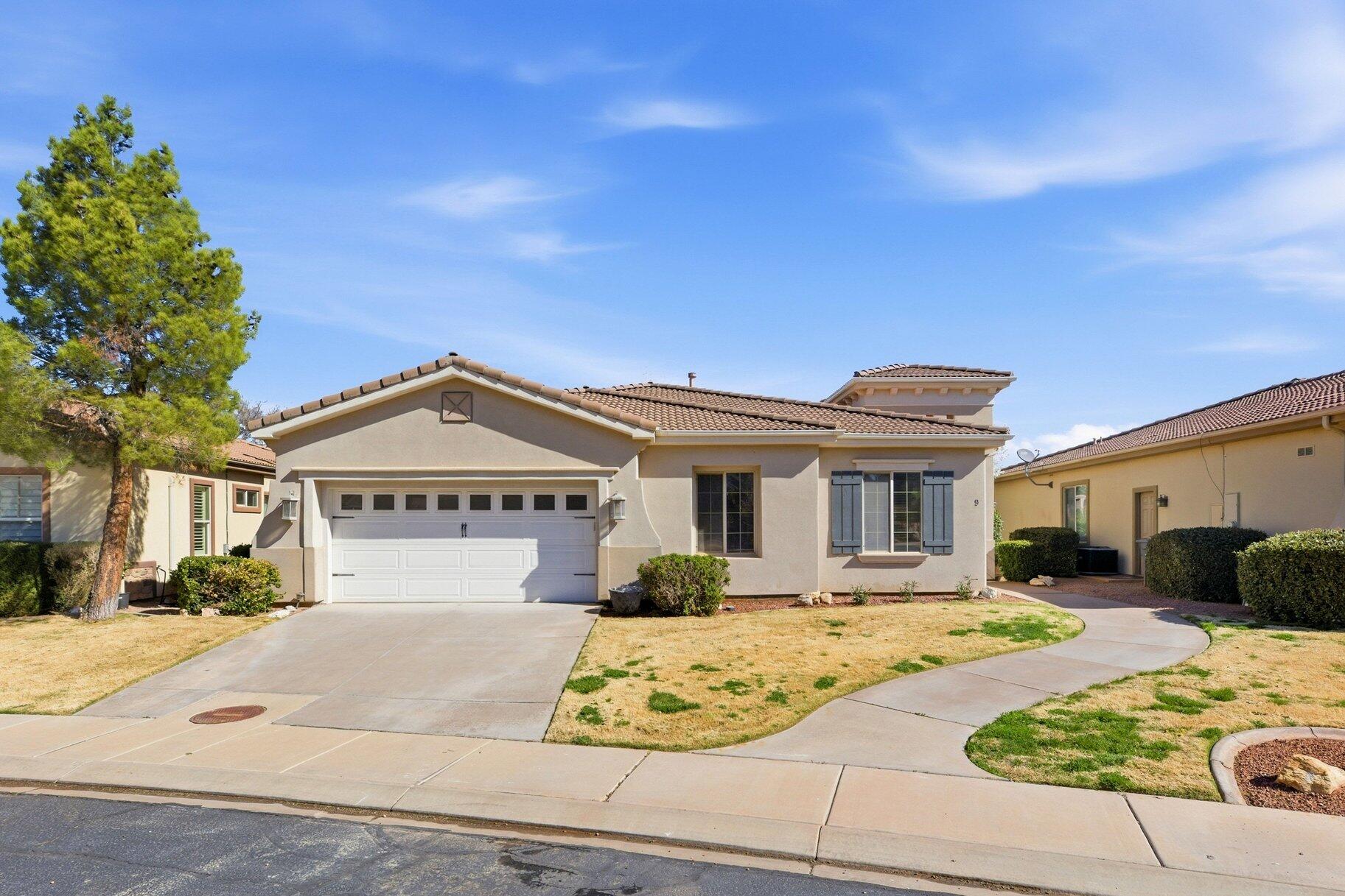 CRESCENT POINTE TOWNHOMES AT SUNBROOK - Residential