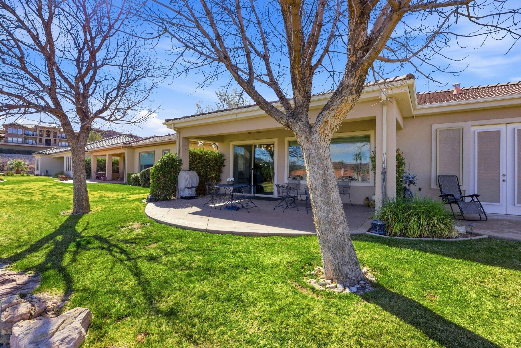 CRESCENT POINTE TOWNHOMES AT SUNBROOK - Residential
