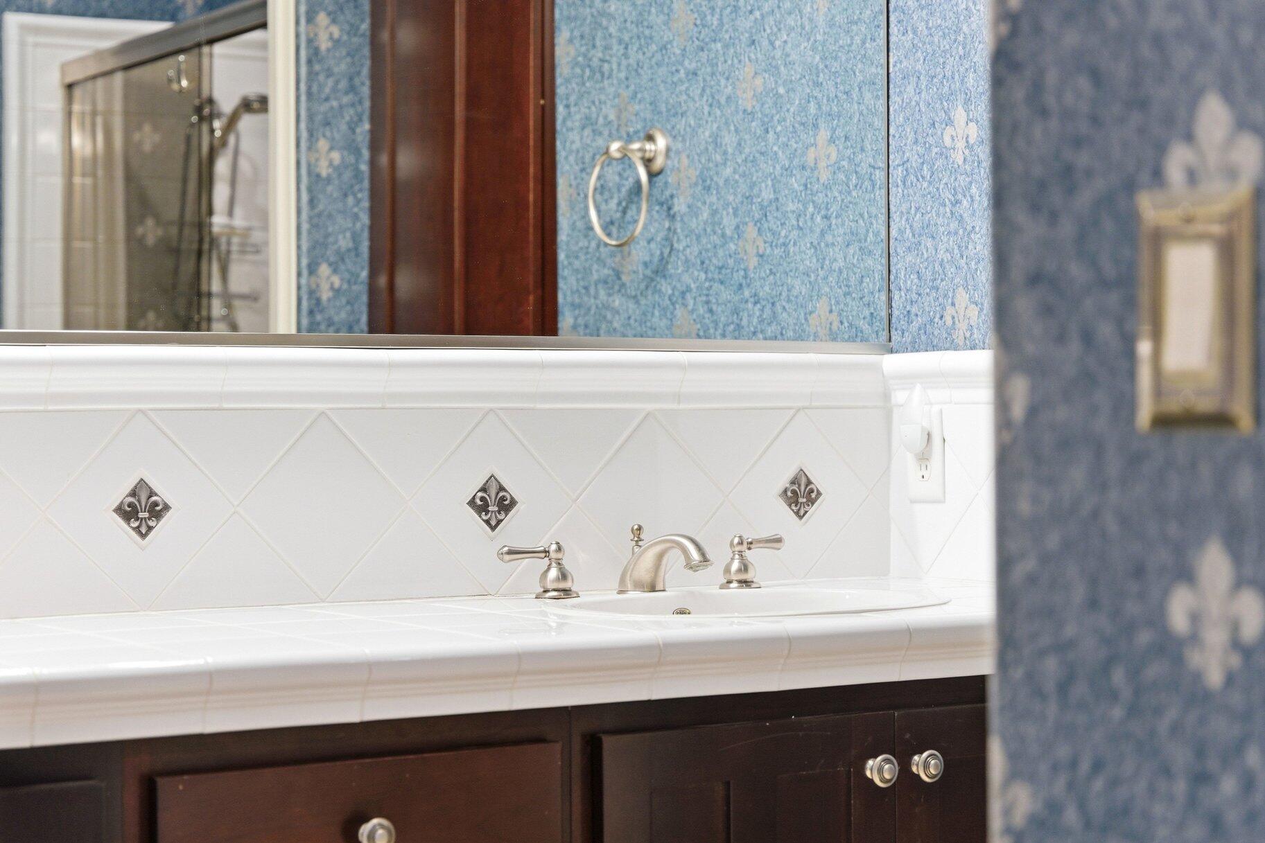 CRESCENT POINTE TOWNHOMES AT SUNBROOK - Residential