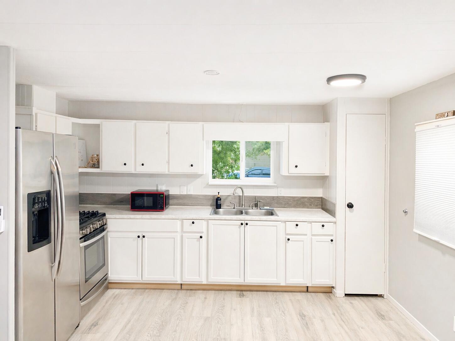 ORAL D & MINNIE E STOWELL - Residential