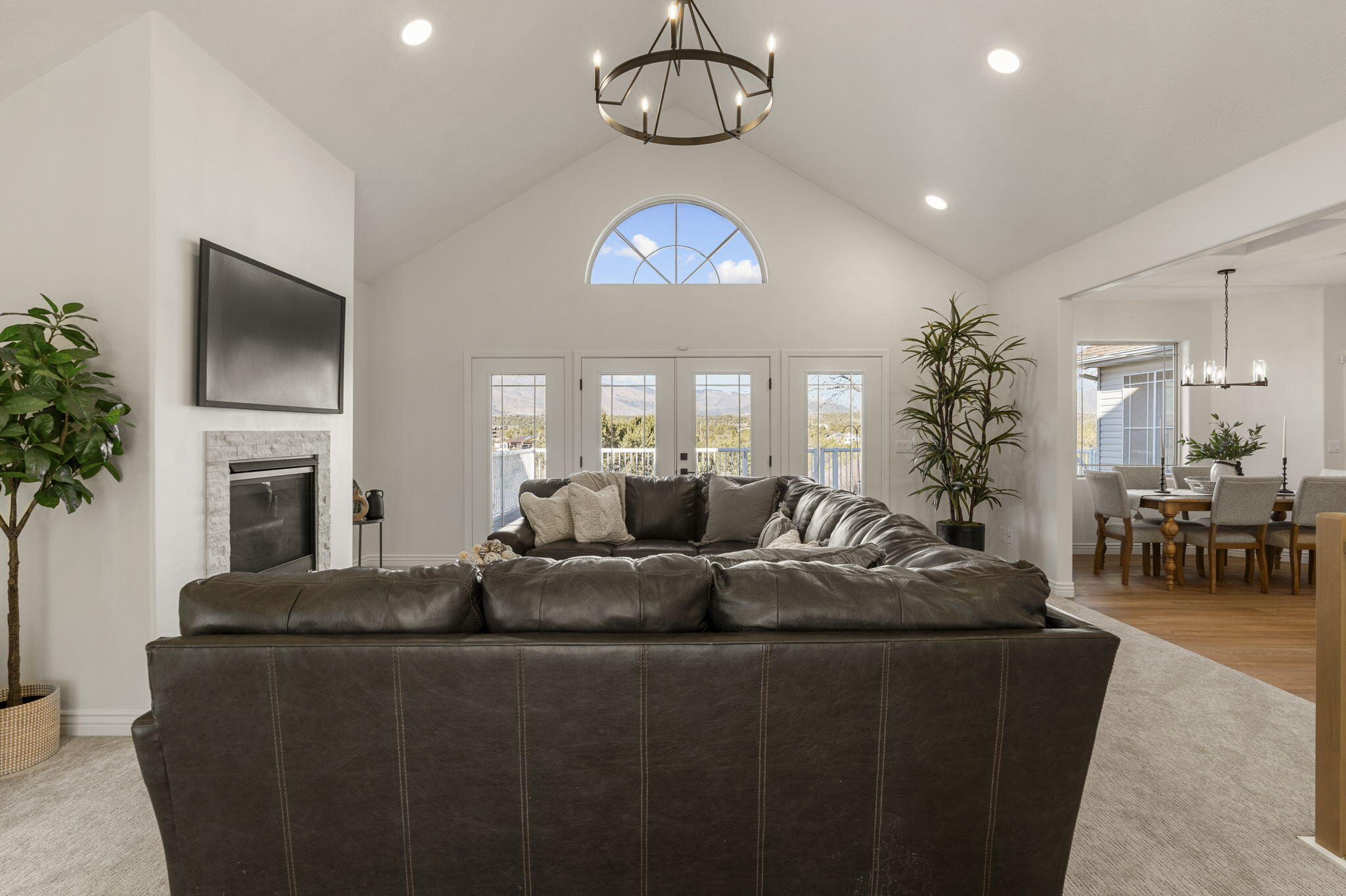 BLACKRIDGE RANCHES - Residential