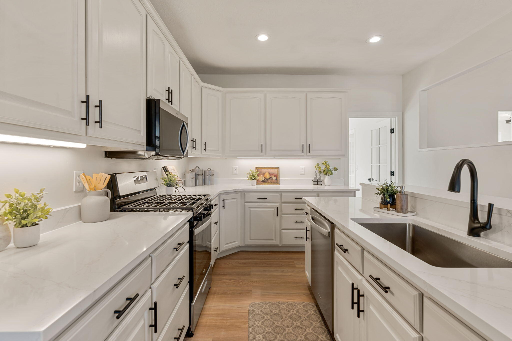 BLACKRIDGE RANCHES - Residential