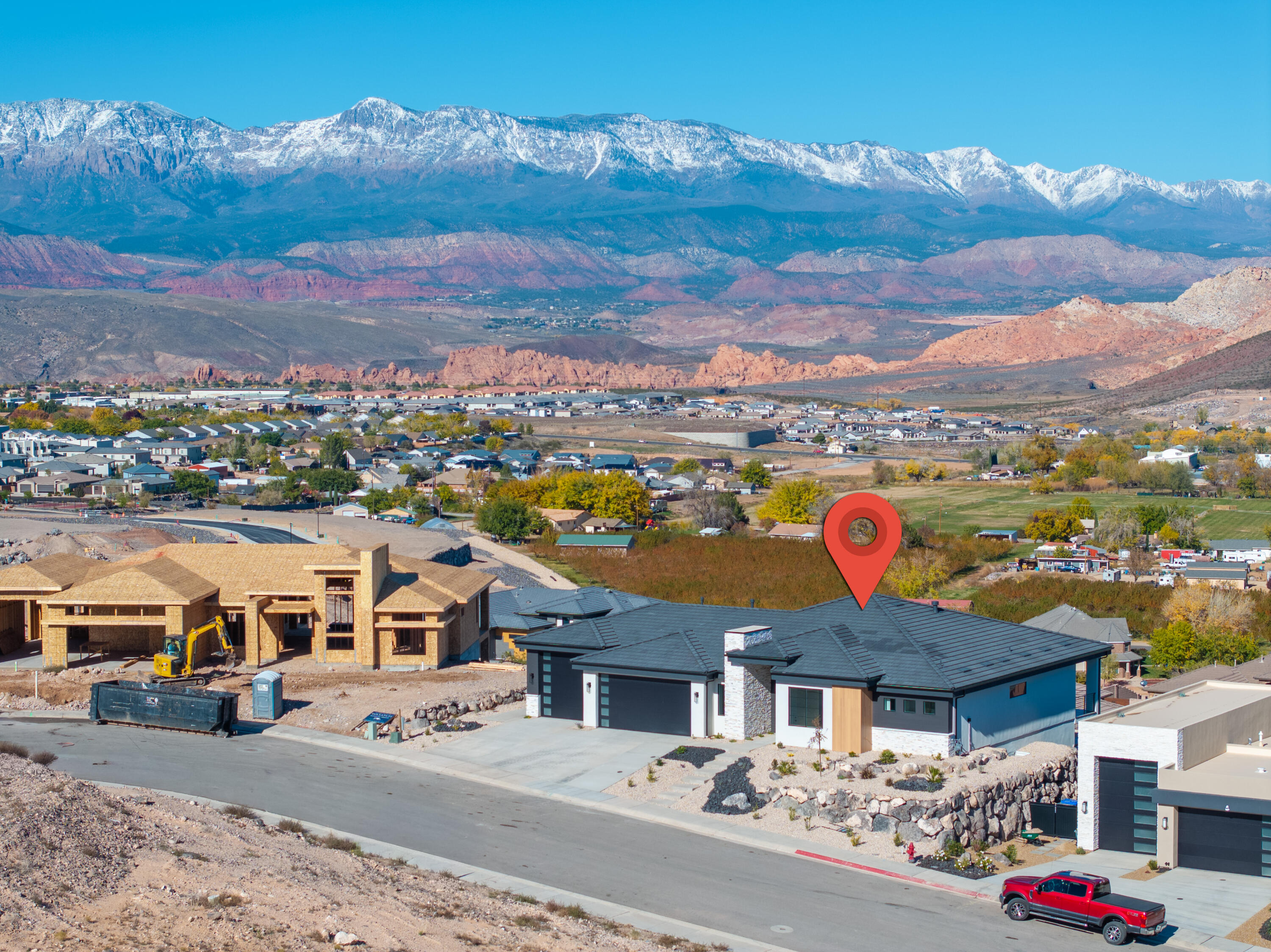 SCENIC POINTE - Residential