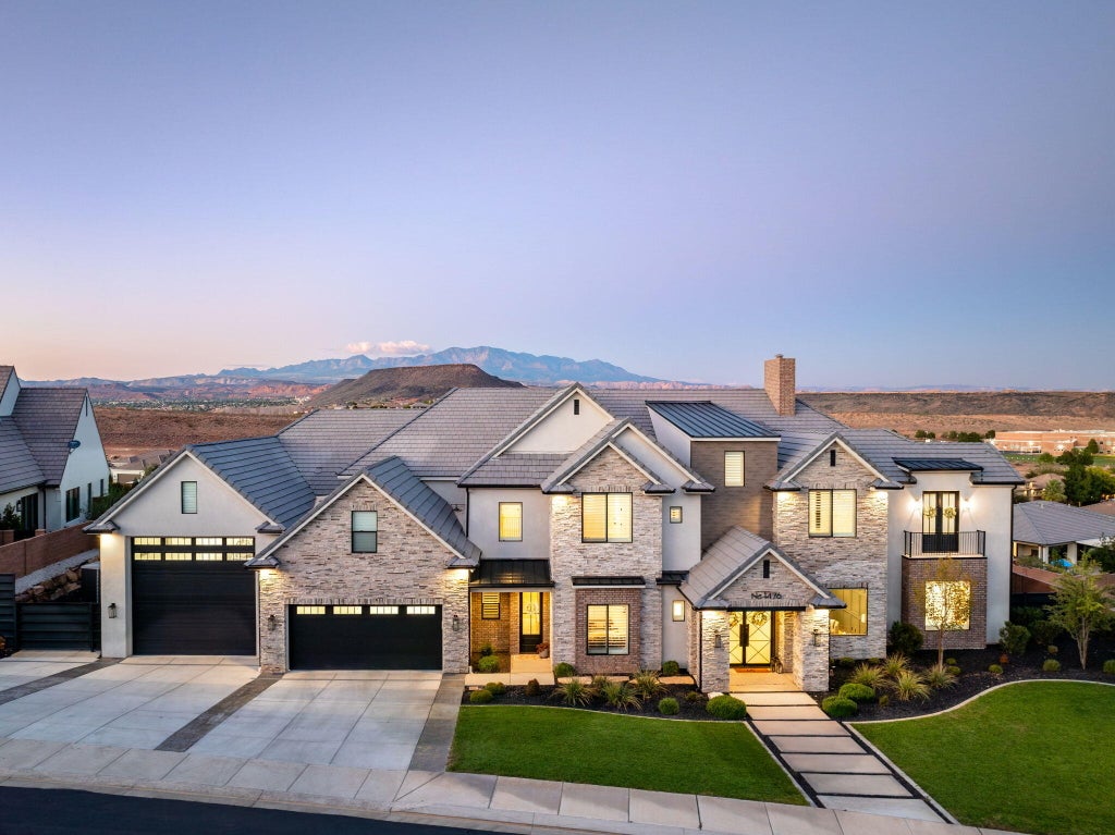 Photo of 1476 W Top Rope CIR, Saint George, UT 84770 (MLS # 26-277248)