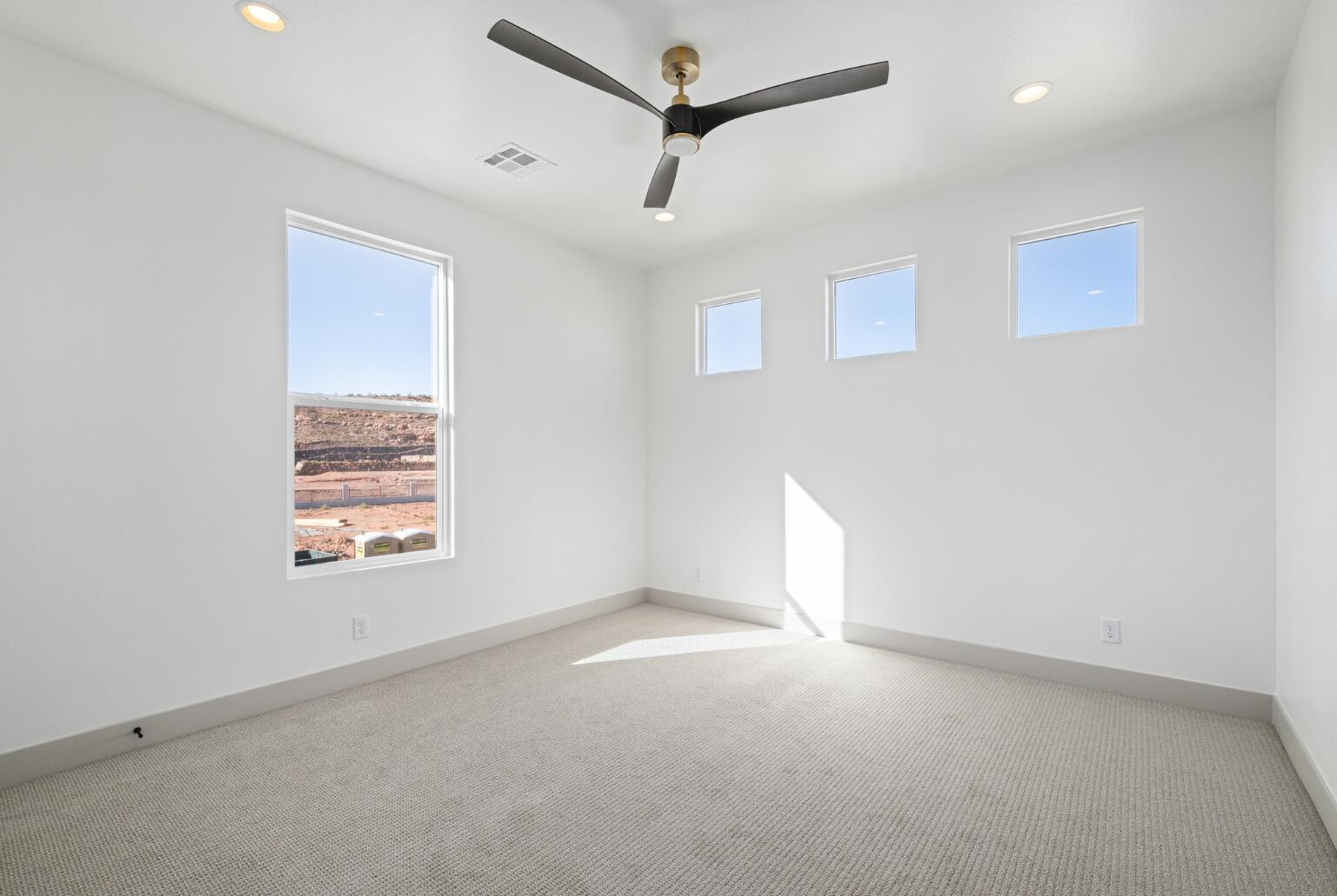 ISLAND AT CORAL CANYON - Residential