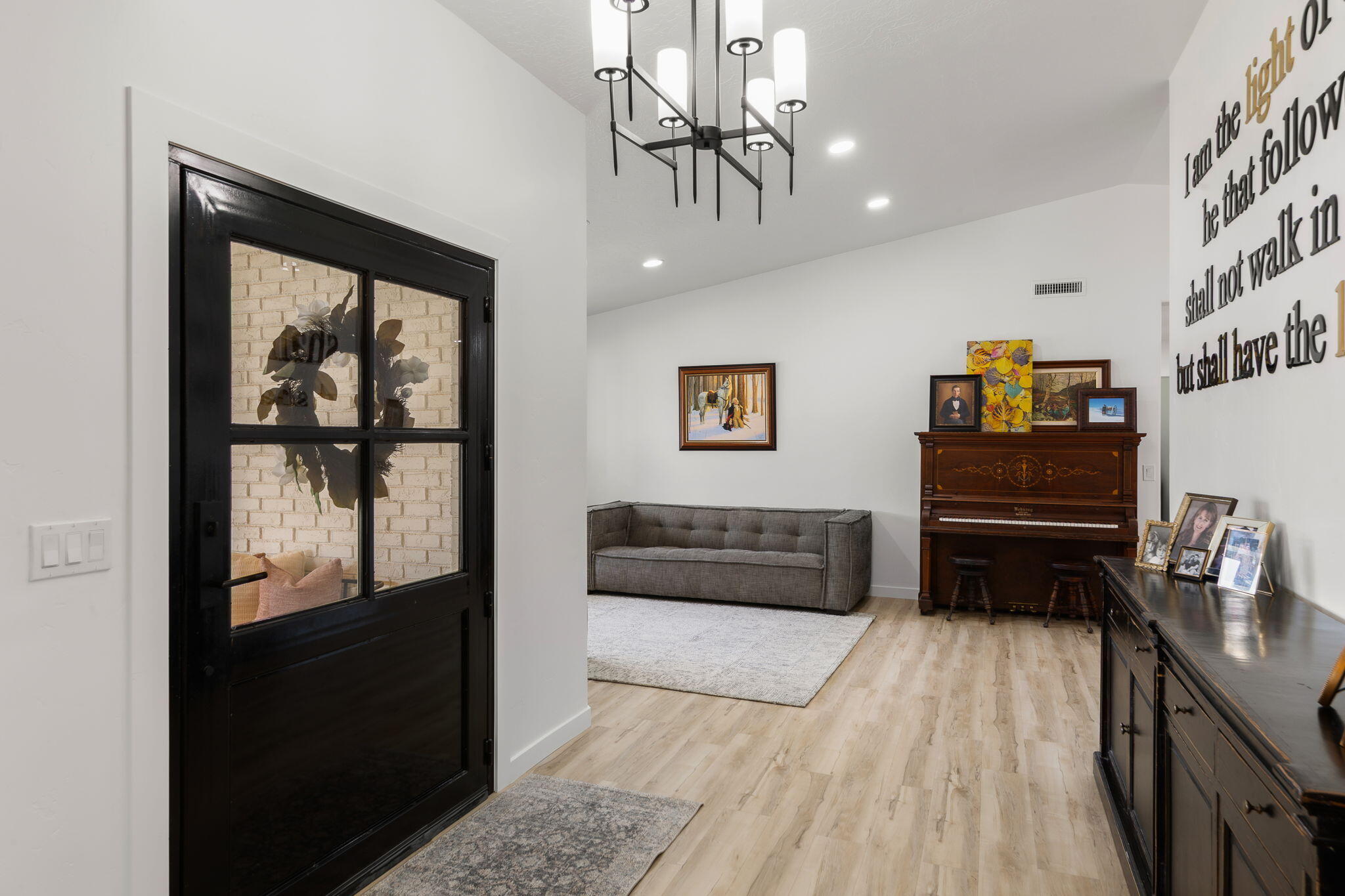 BLOOMINGTON RANCHES - Residential