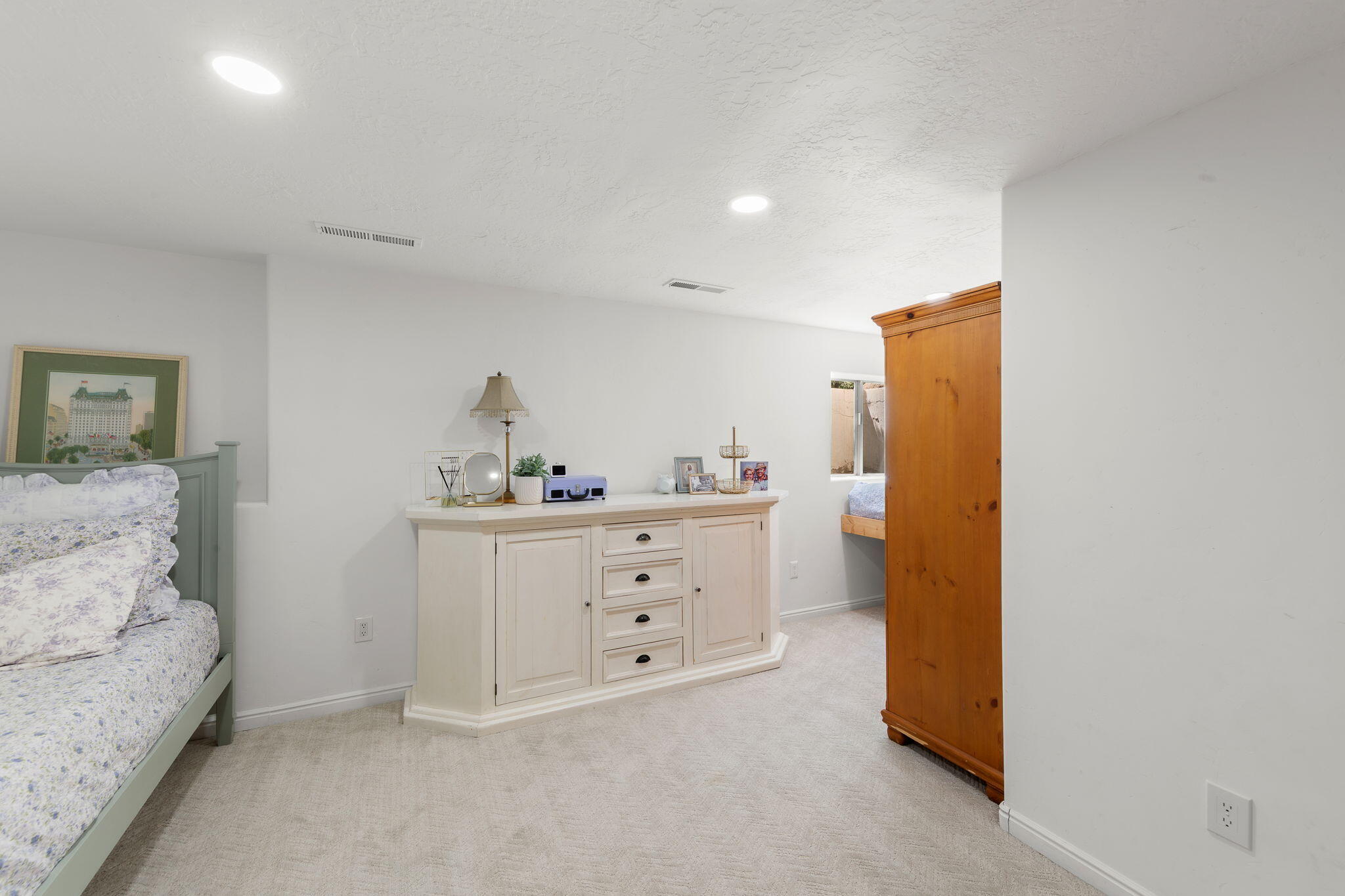 BLOOMINGTON RANCHES - Residential