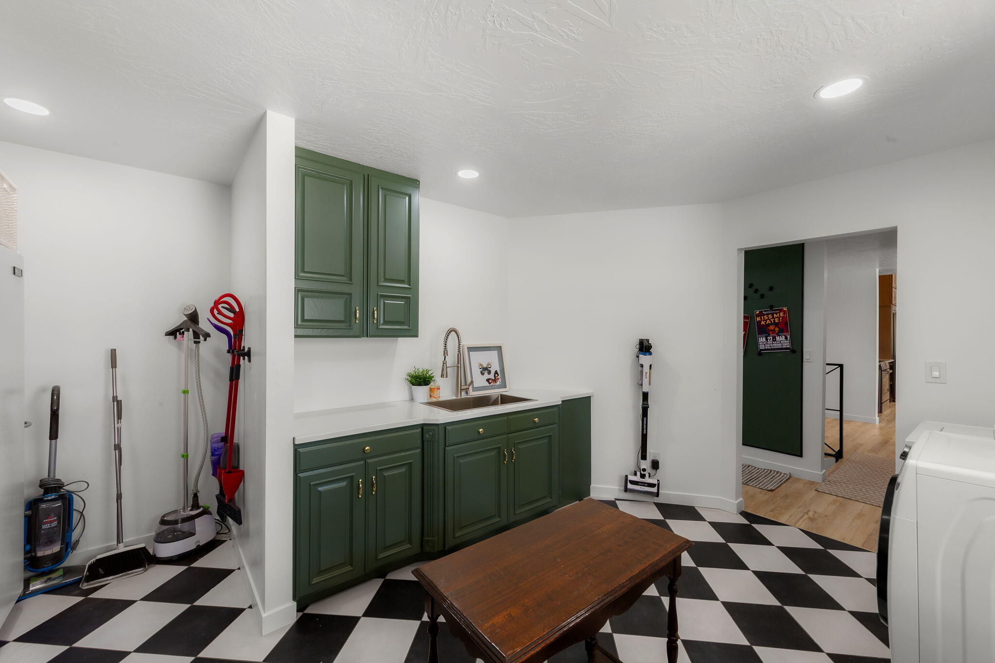 BLOOMINGTON RANCHES - Residential