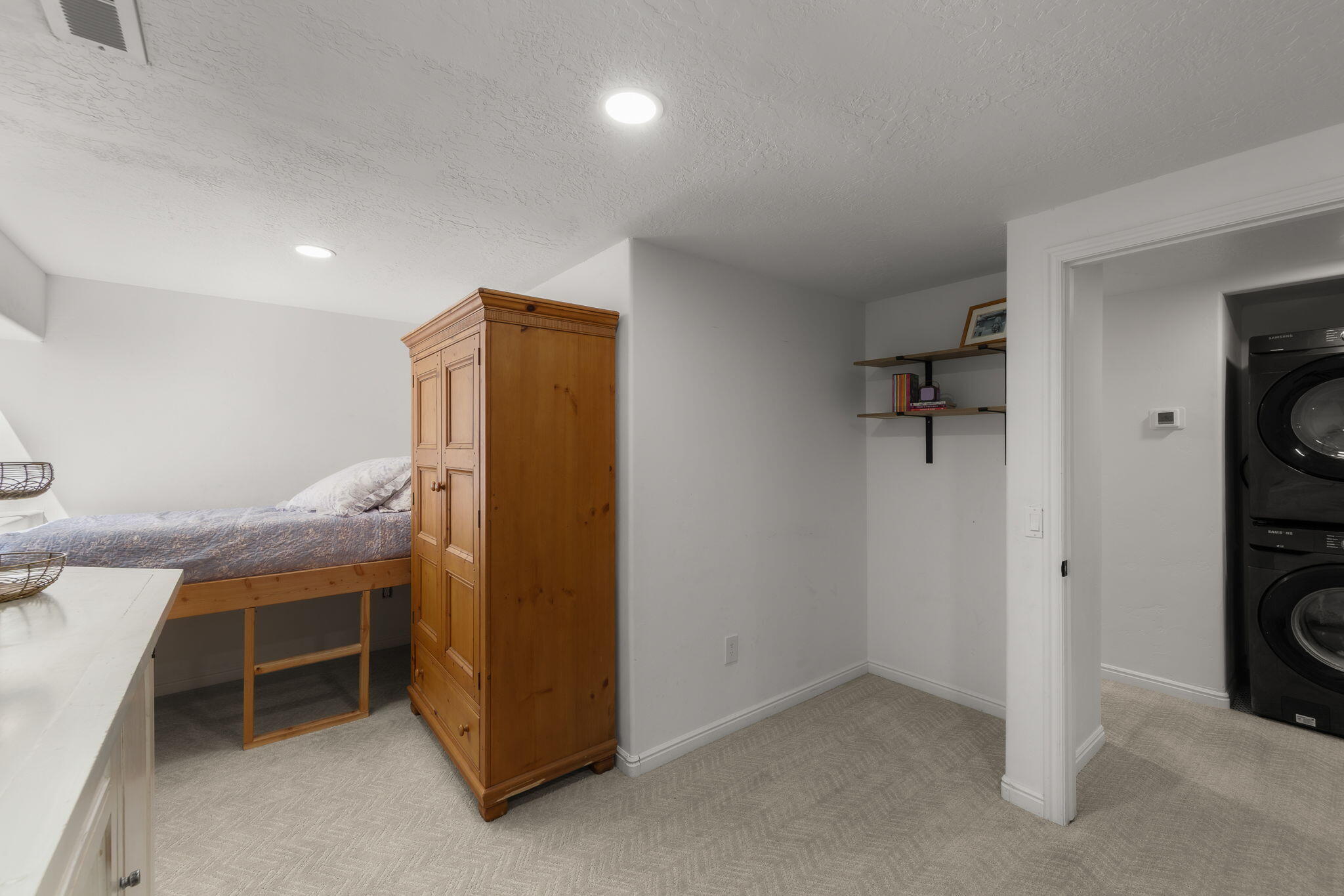 BLOOMINGTON RANCHES - Residential