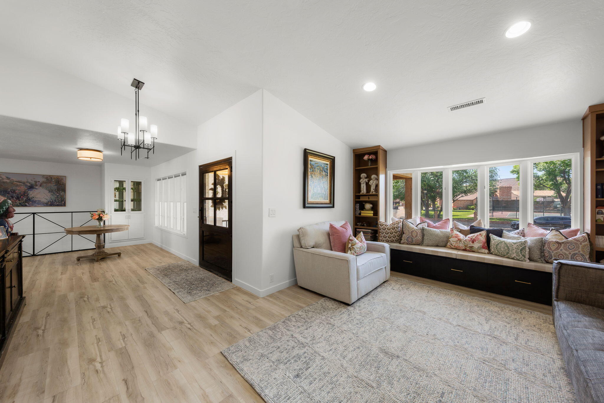 BLOOMINGTON RANCHES - Residential
