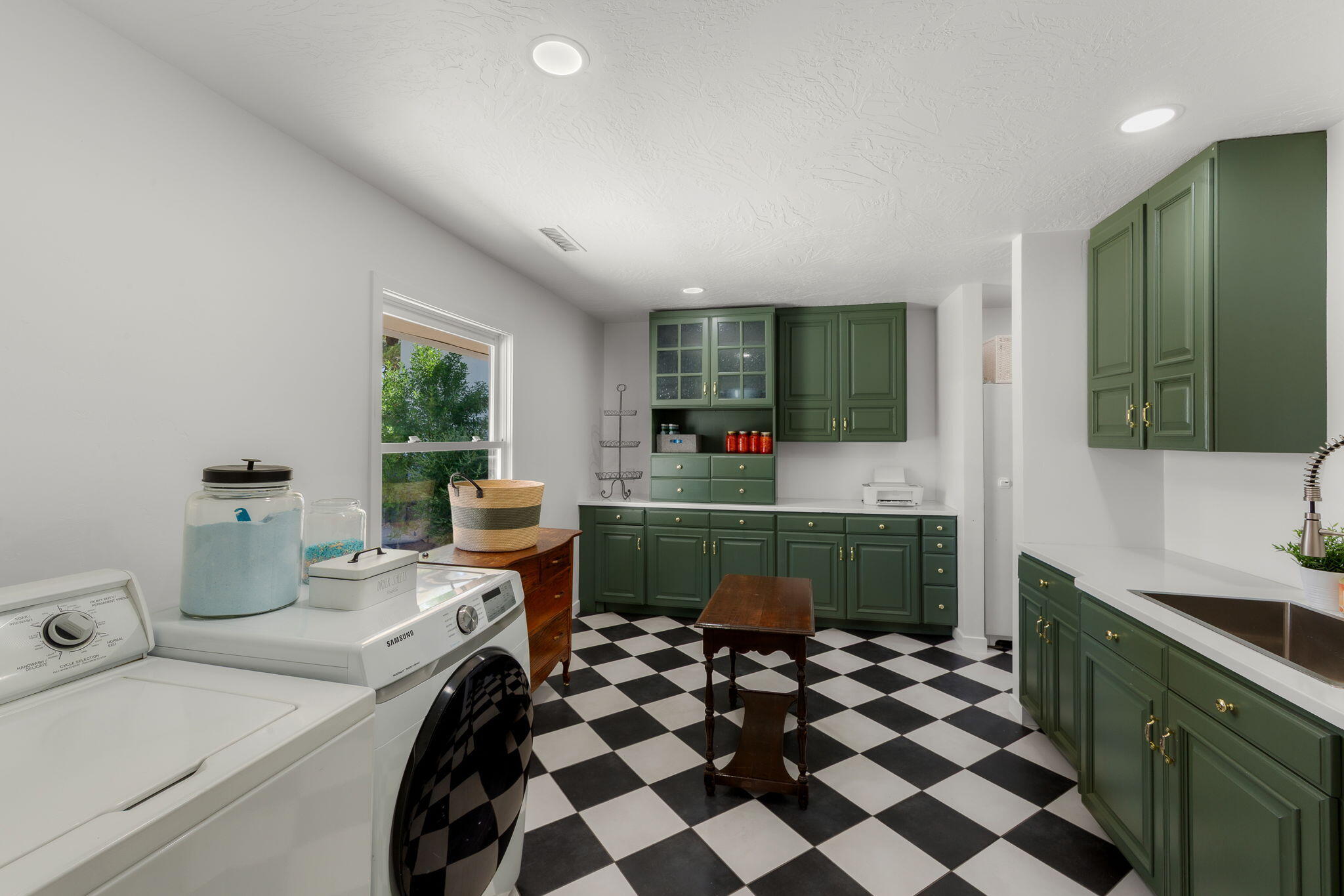 BLOOMINGTON RANCHES - Residential