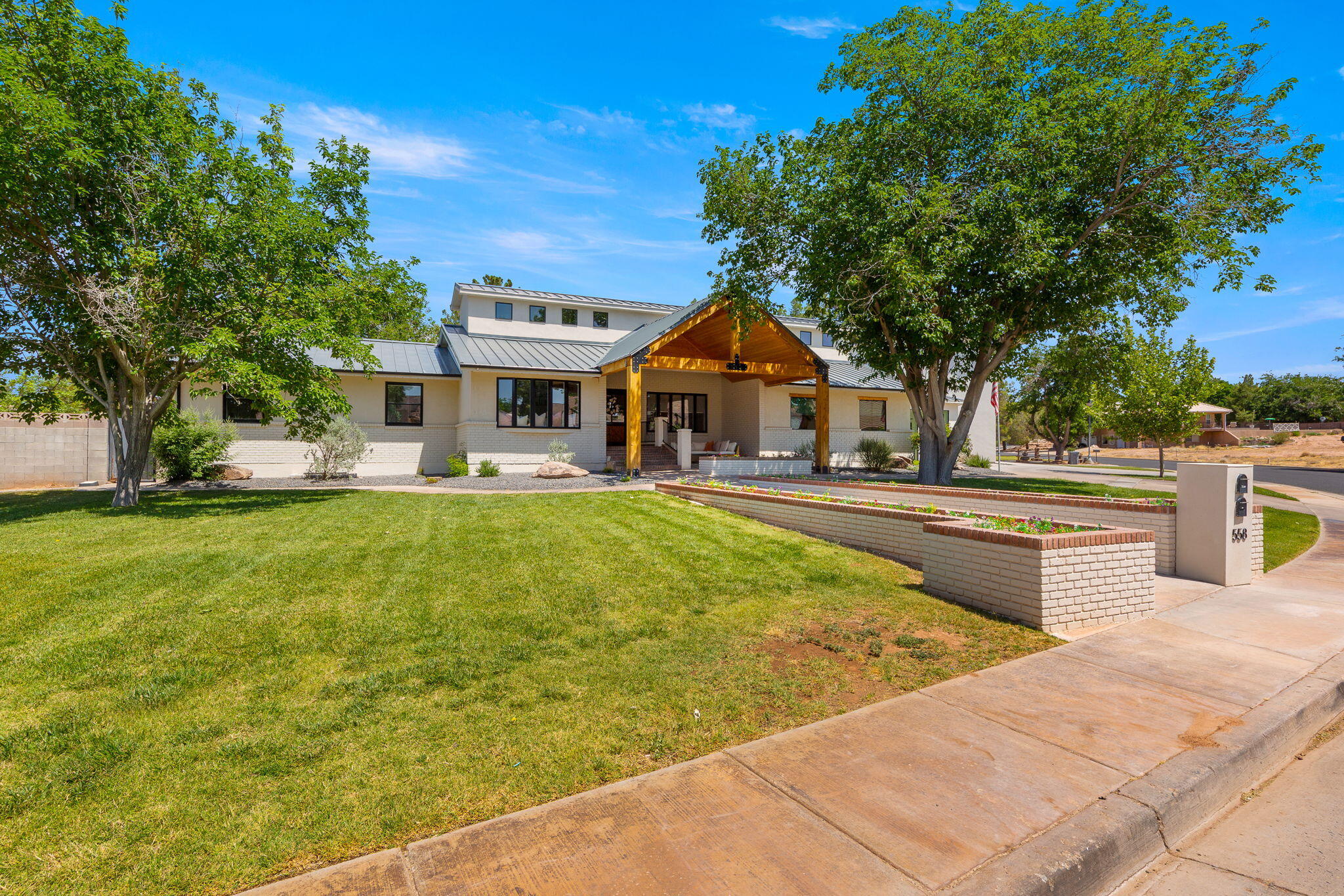 BLOOMINGTON RANCHES - Residential