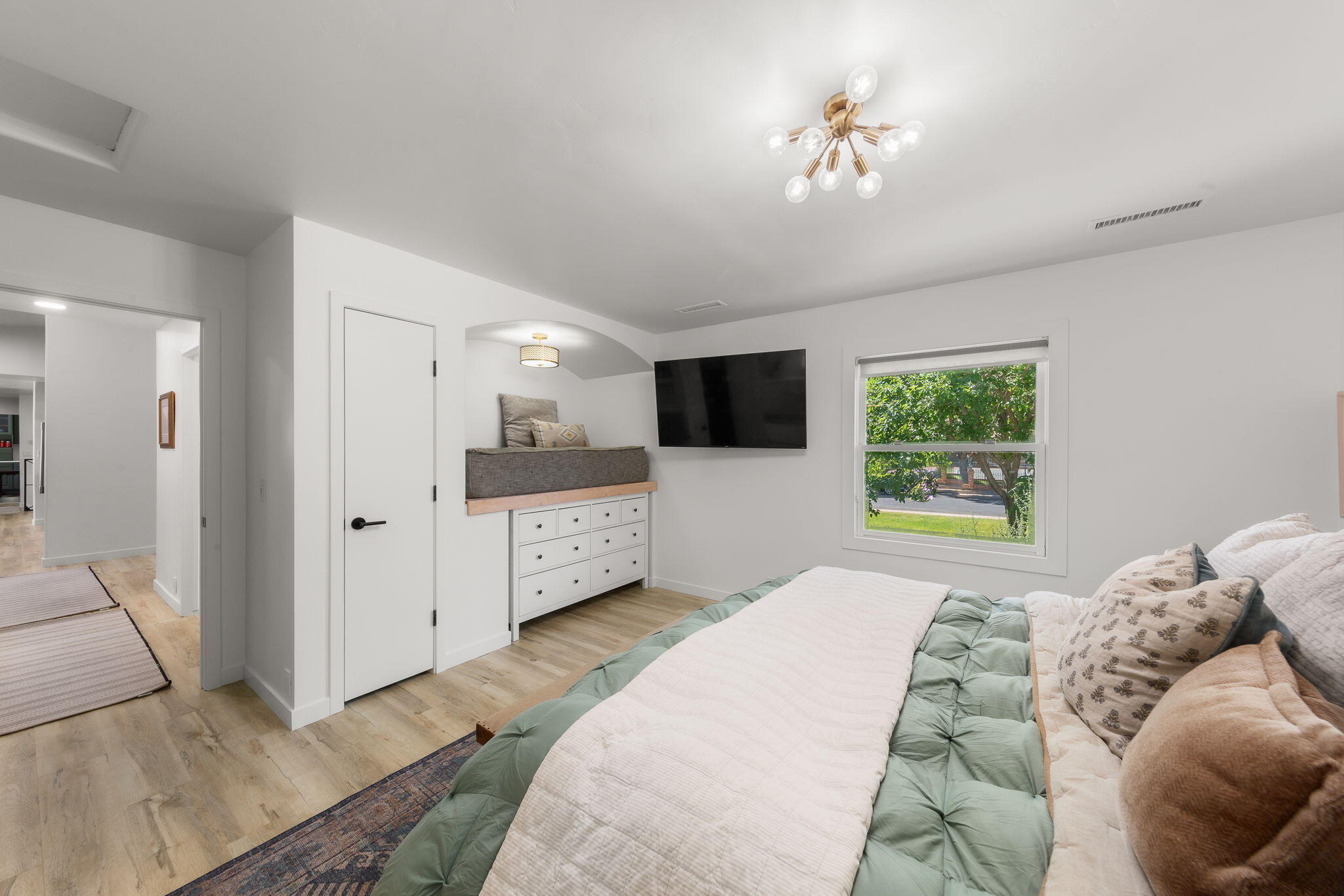 BLOOMINGTON RANCHES - Residential