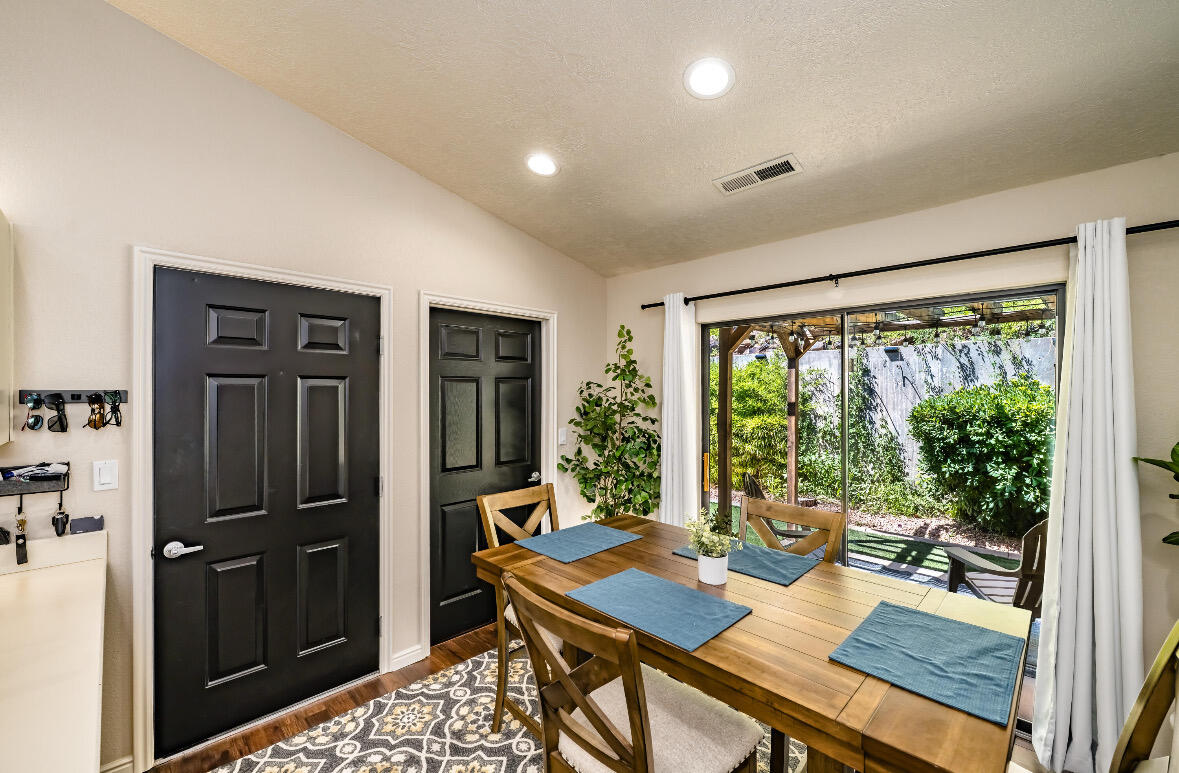 RIDGE AT ST GEORGE - Residential