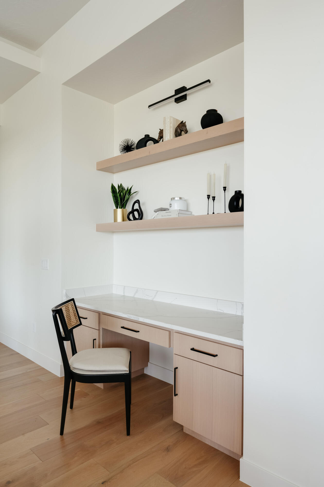 INDIAN KNOLLS - Residential