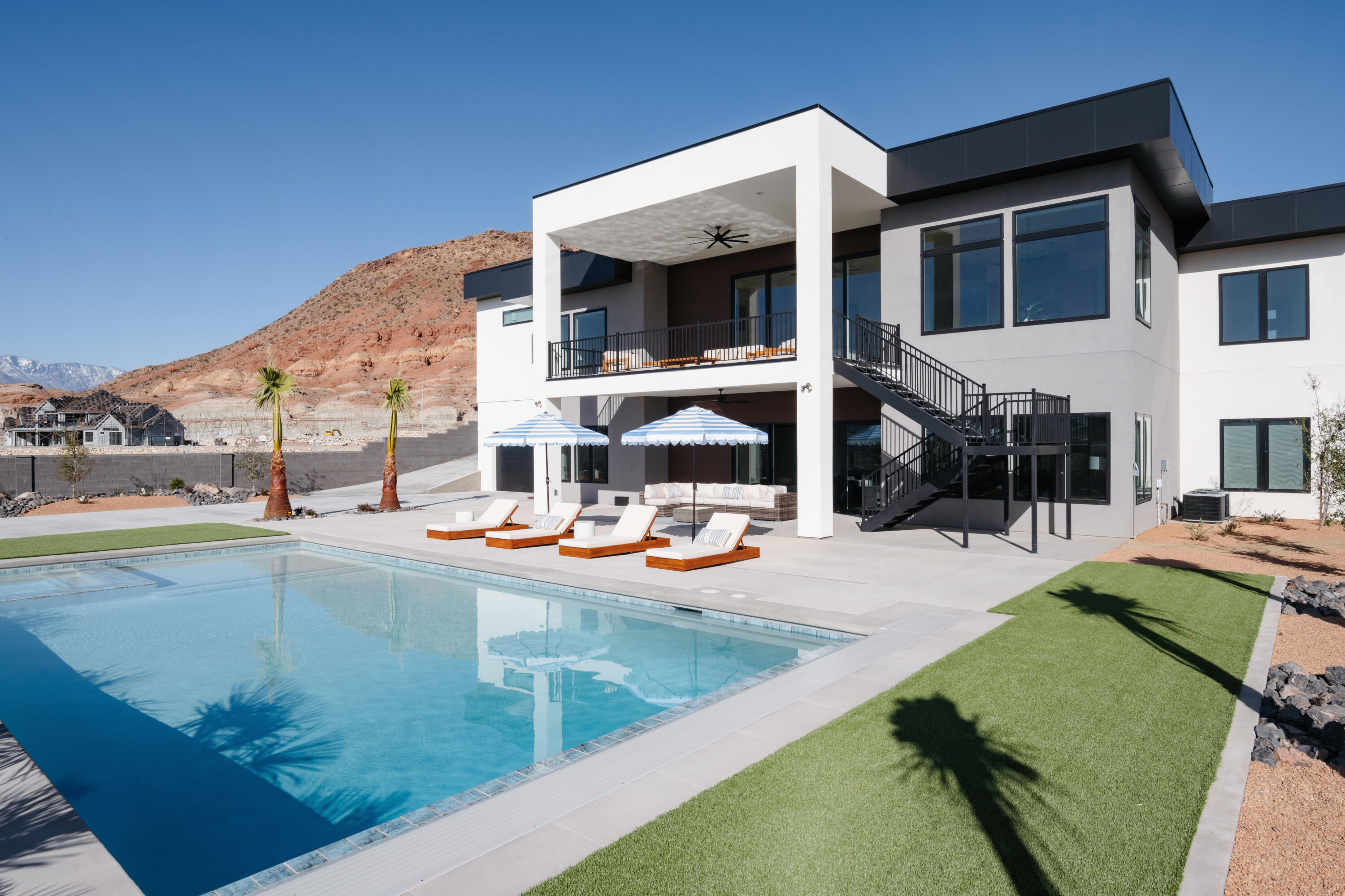 INDIAN KNOLLS - Residential