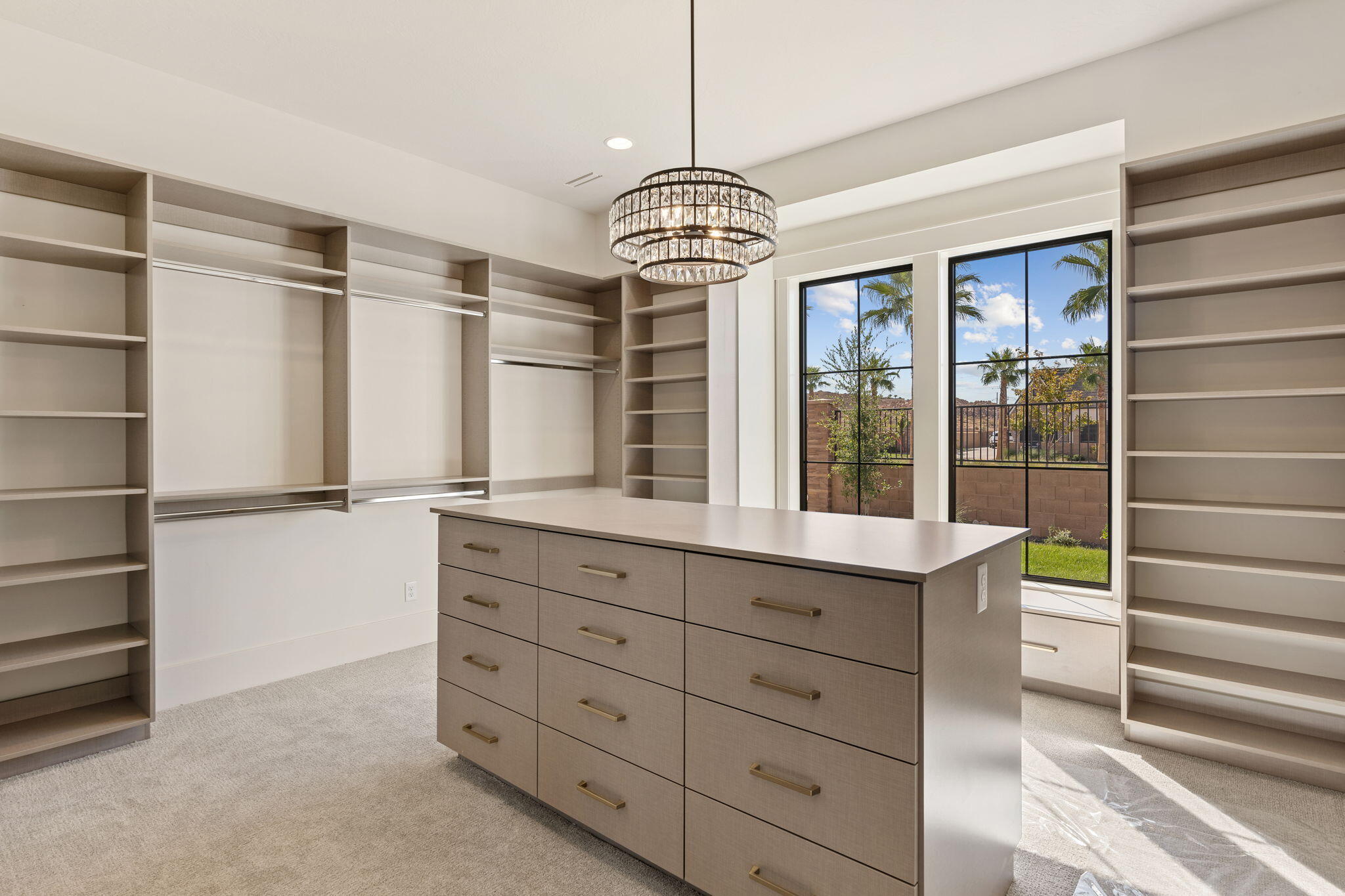 SUMMIT VIEW - Residential