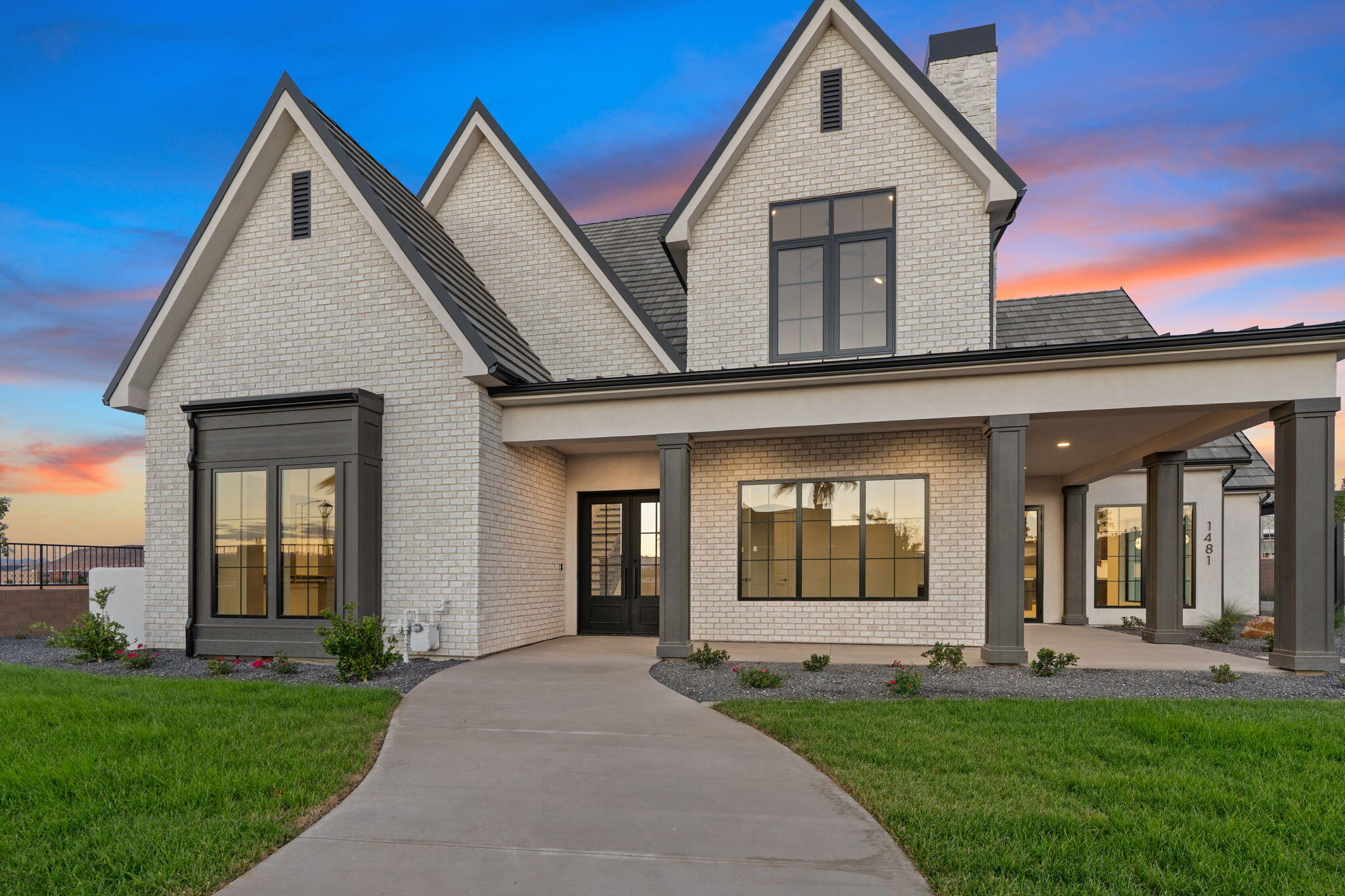 SUMMIT VIEW - Residential