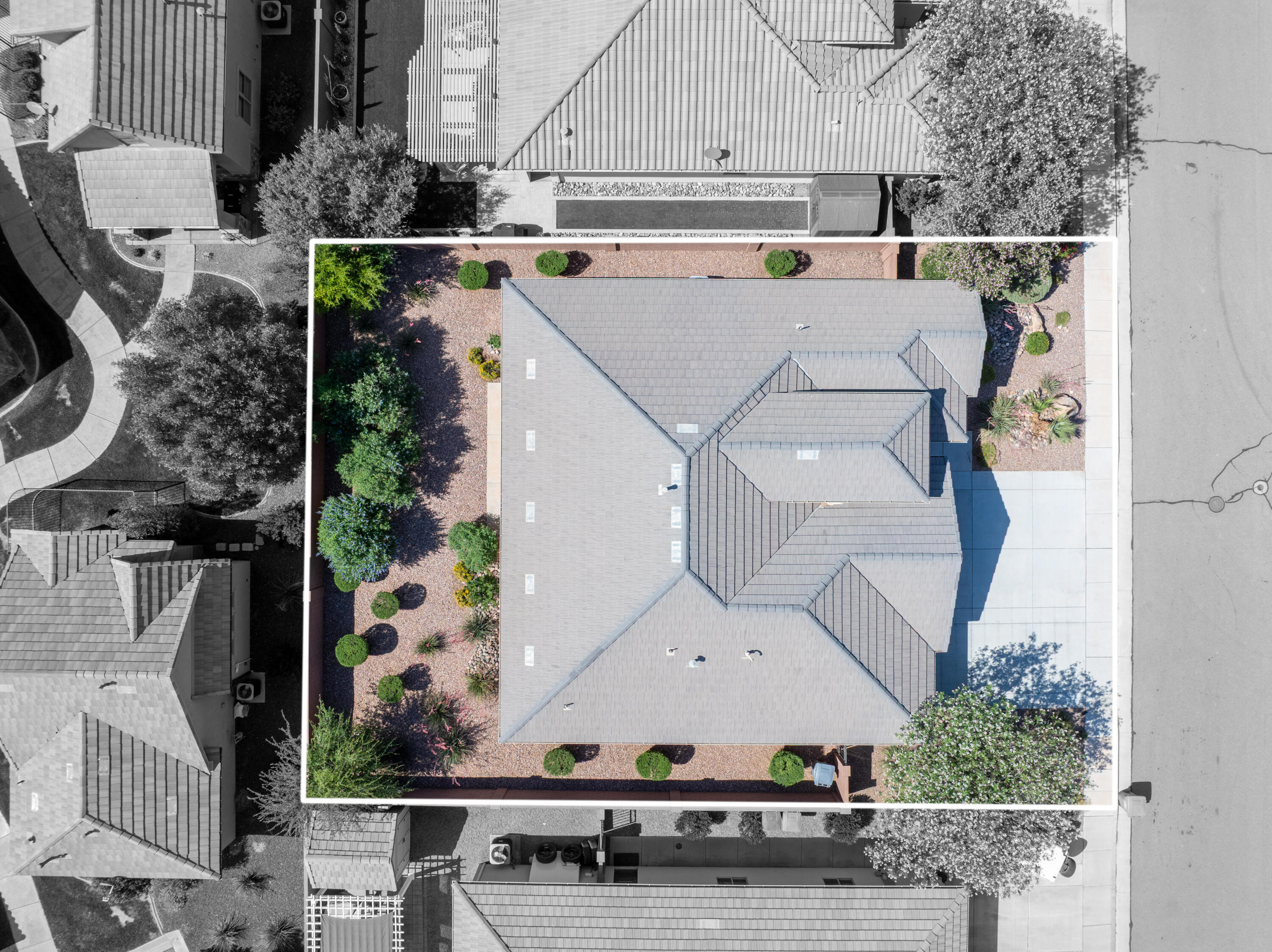 WARNER GATEWAY - Residential